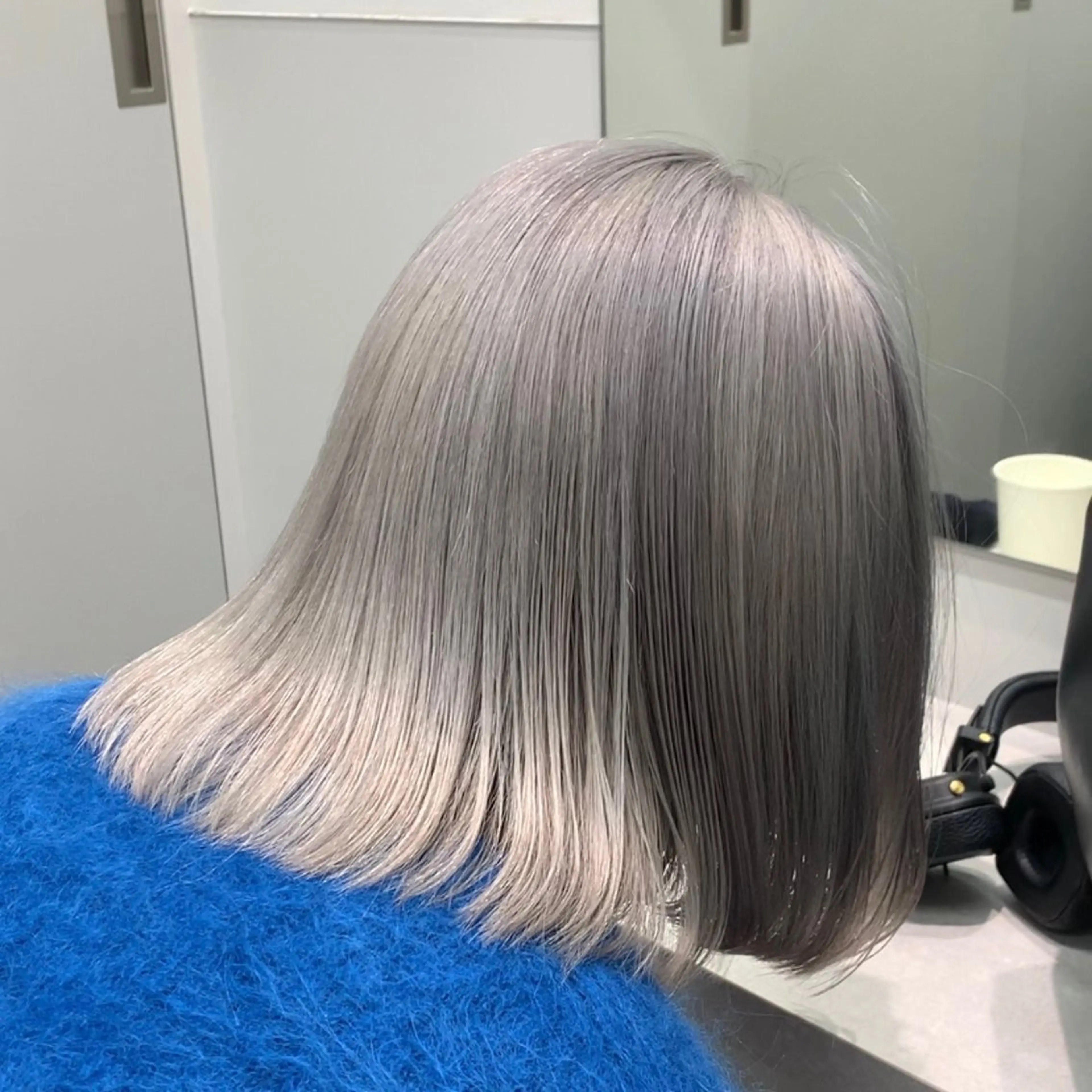 ミディアム カラー カット ヘアカラー トリートメント れい🫧 ハイトーン特化のヘアスタイル