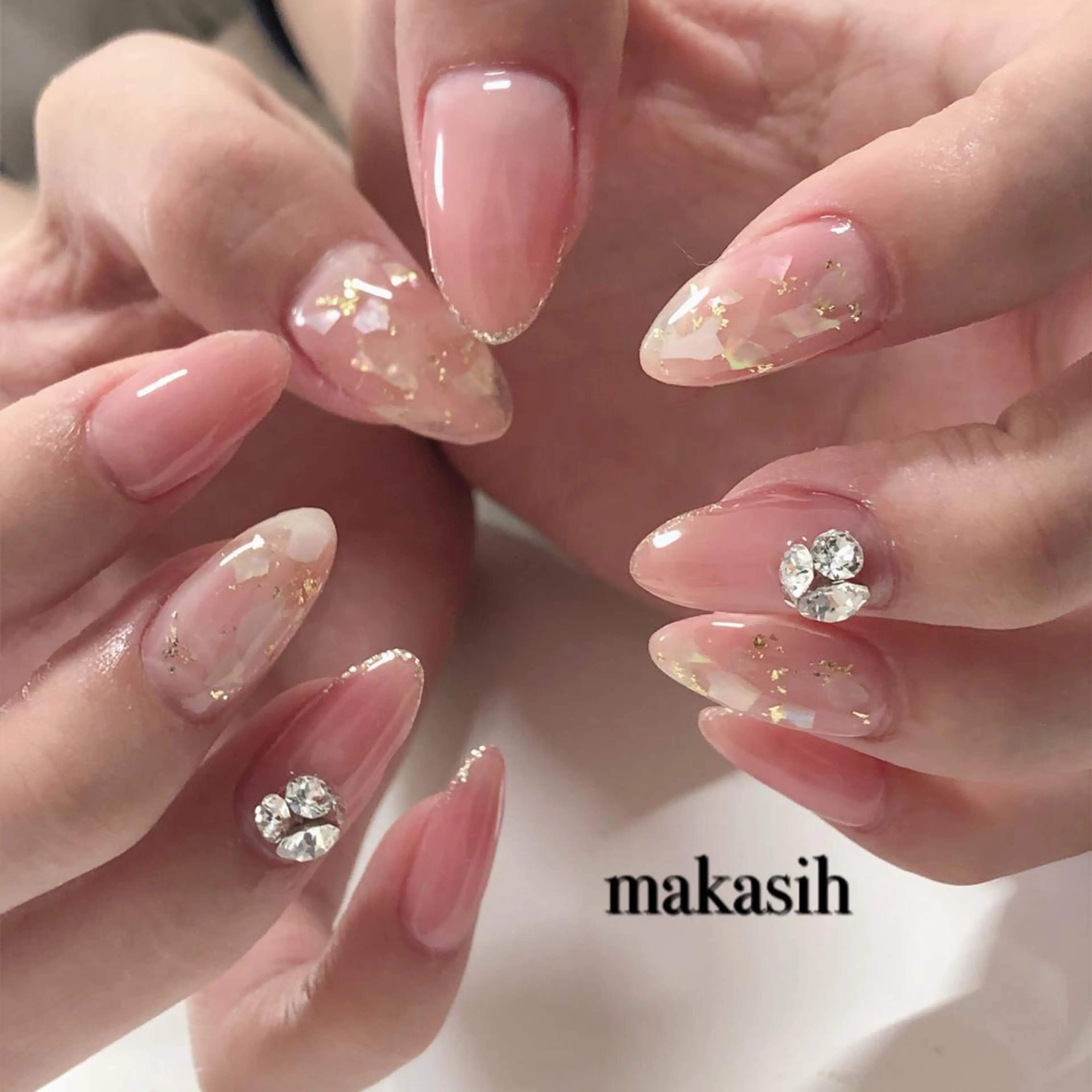 ネイル ピンク 春ネイル 濱田 美菜子のエステ・リラクイメージ