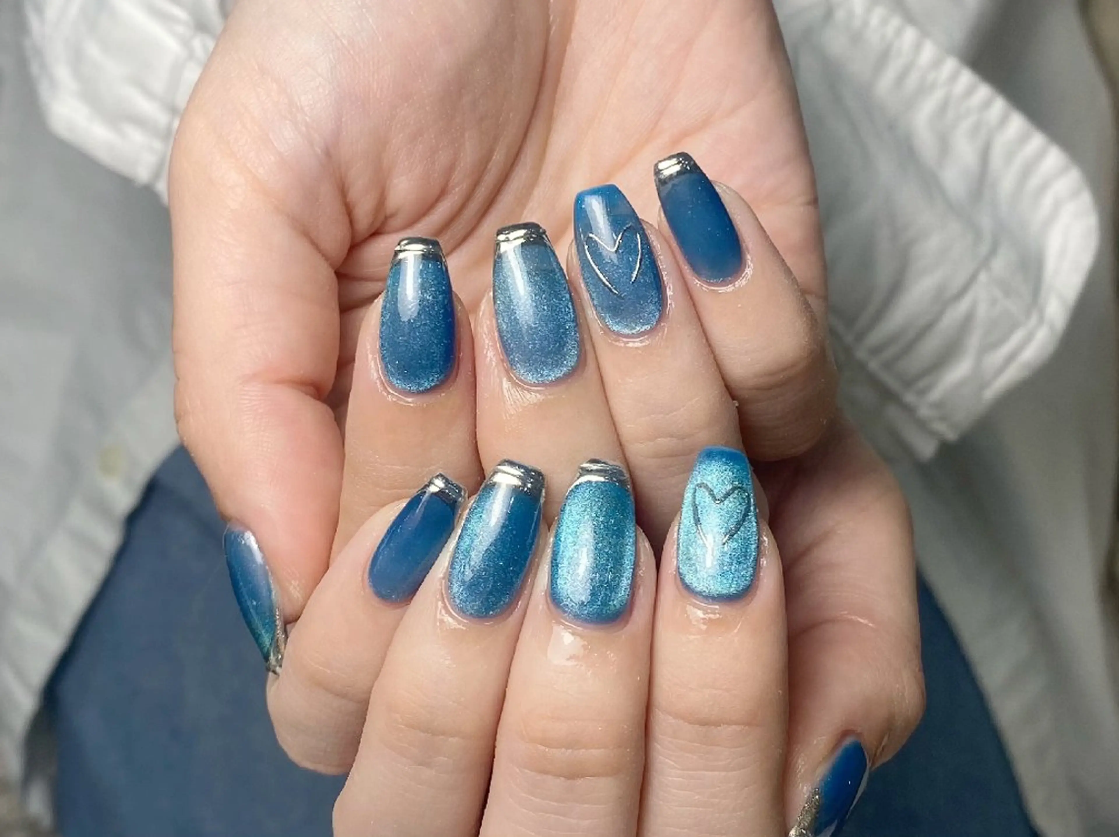 ネイル チークネイル フレンチネイル ジェルネイル ガーリー キラキラネイル ハンドネイル UM Nail Salonのネイルデザイン