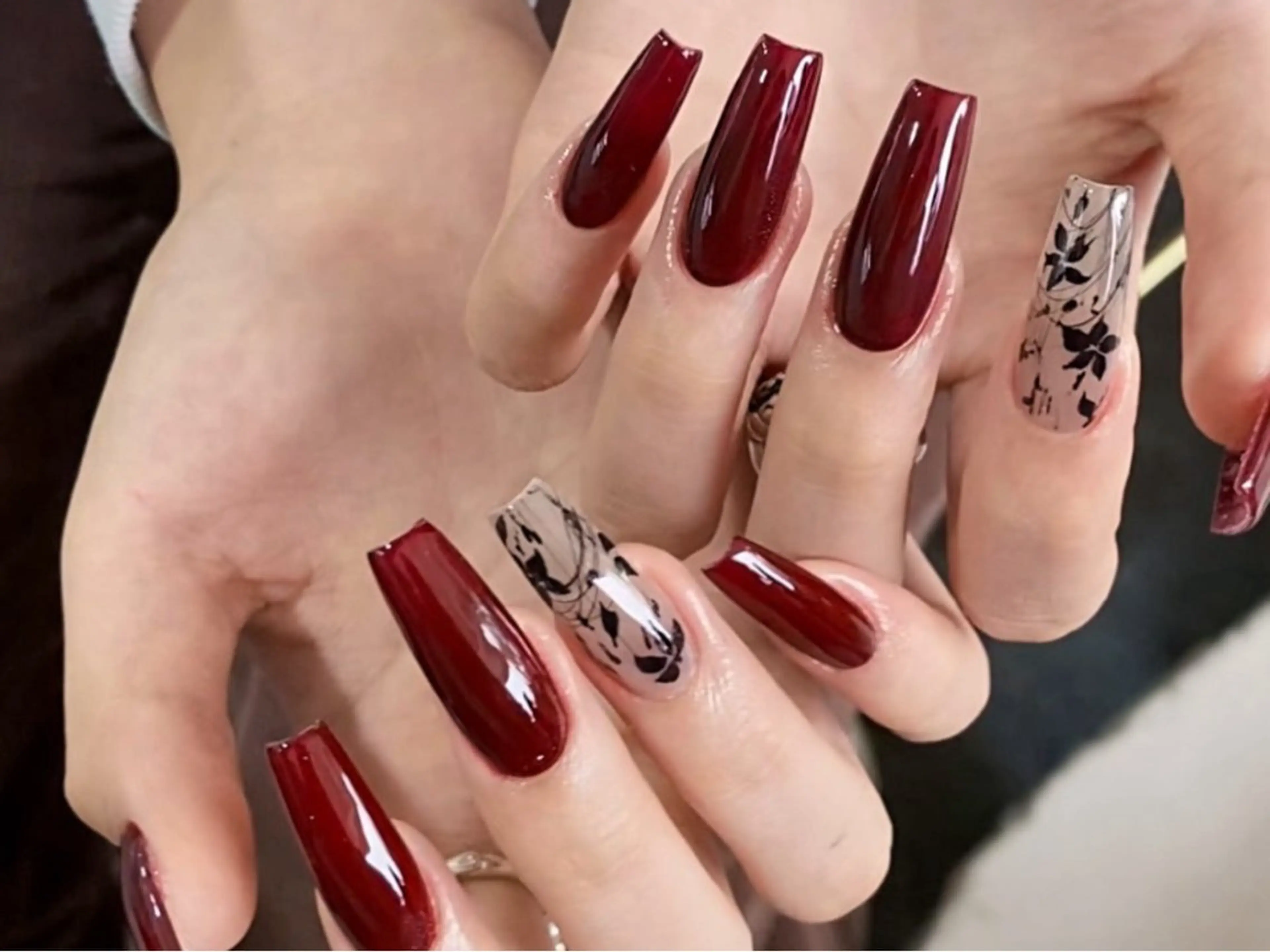 ネイル ToliyDeliy Nail Salonのネイルデザイン