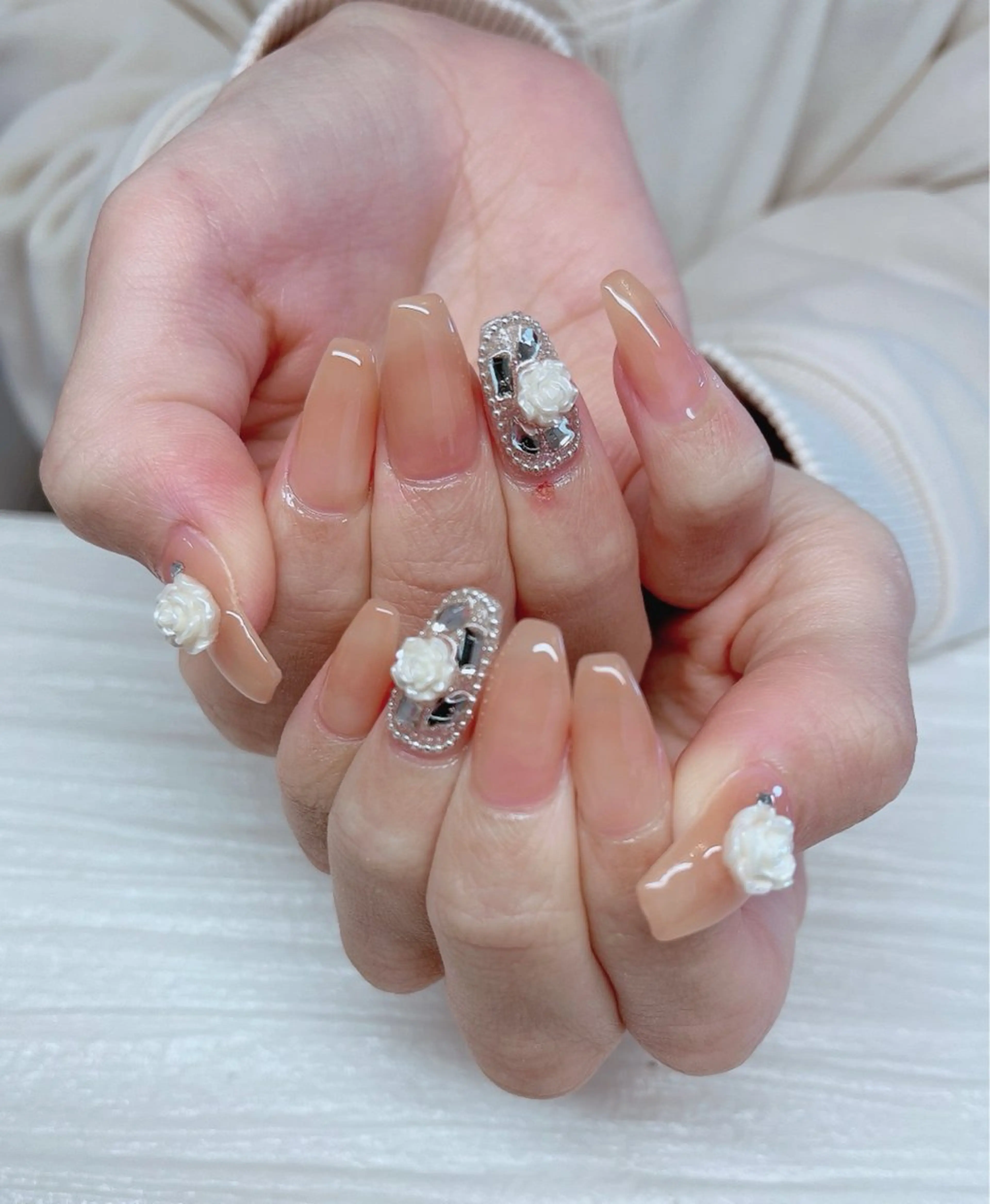 ネイル 岩本 祐子のネイルデザイン