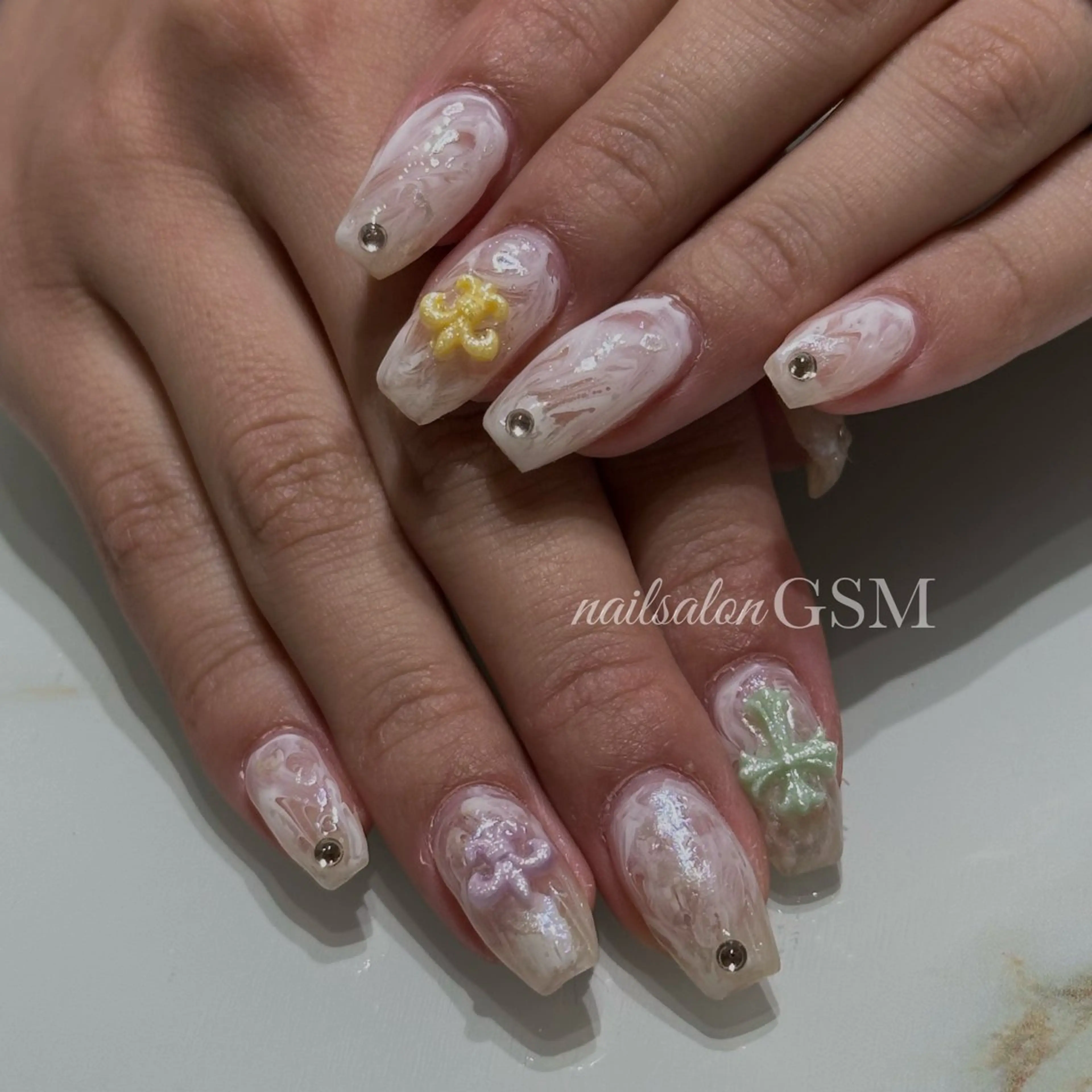 ネイル ハンドネイル nail salon GSMのネイルデザイン