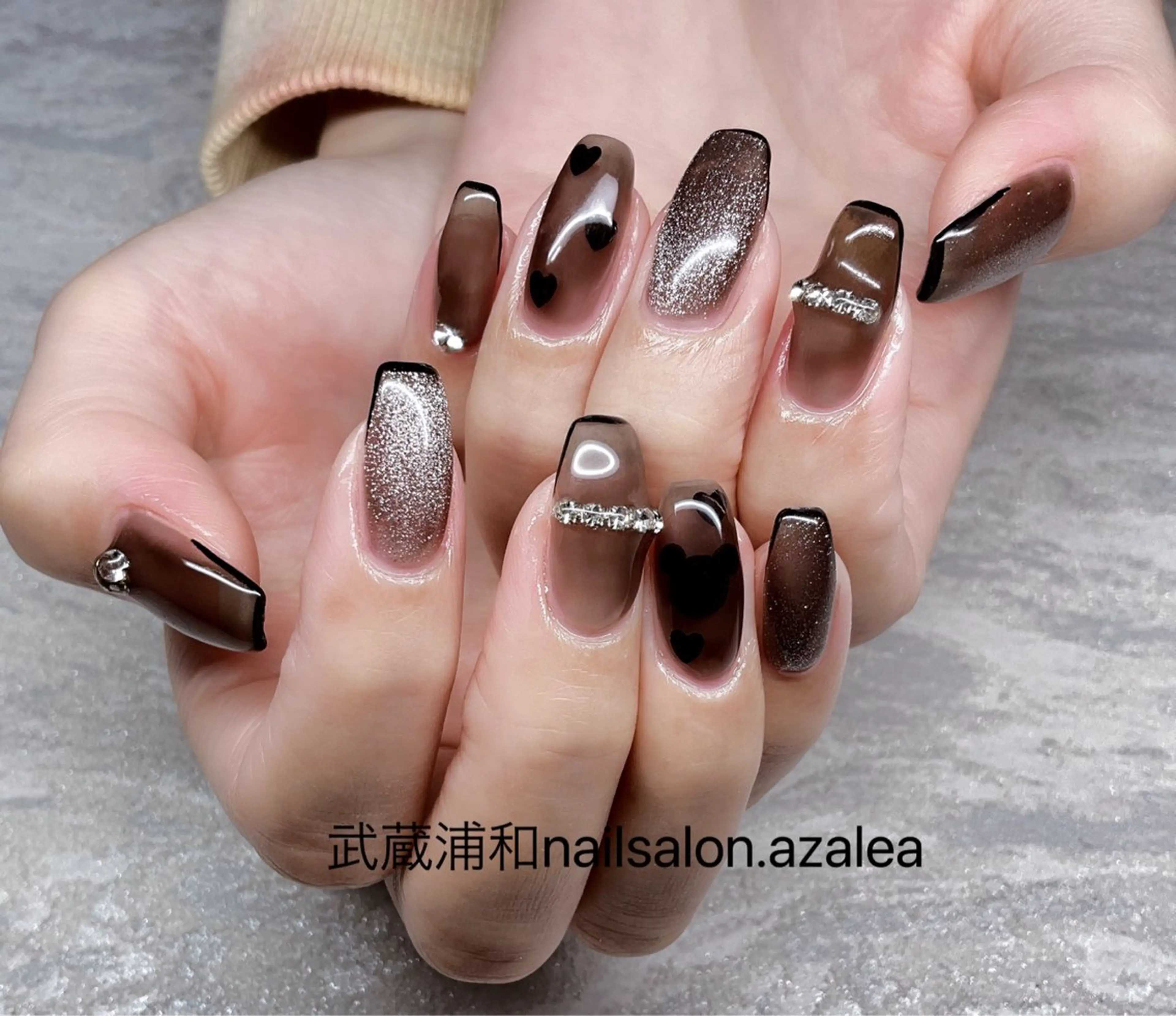 ネイル ハンドネイル R inのネイルデザイン