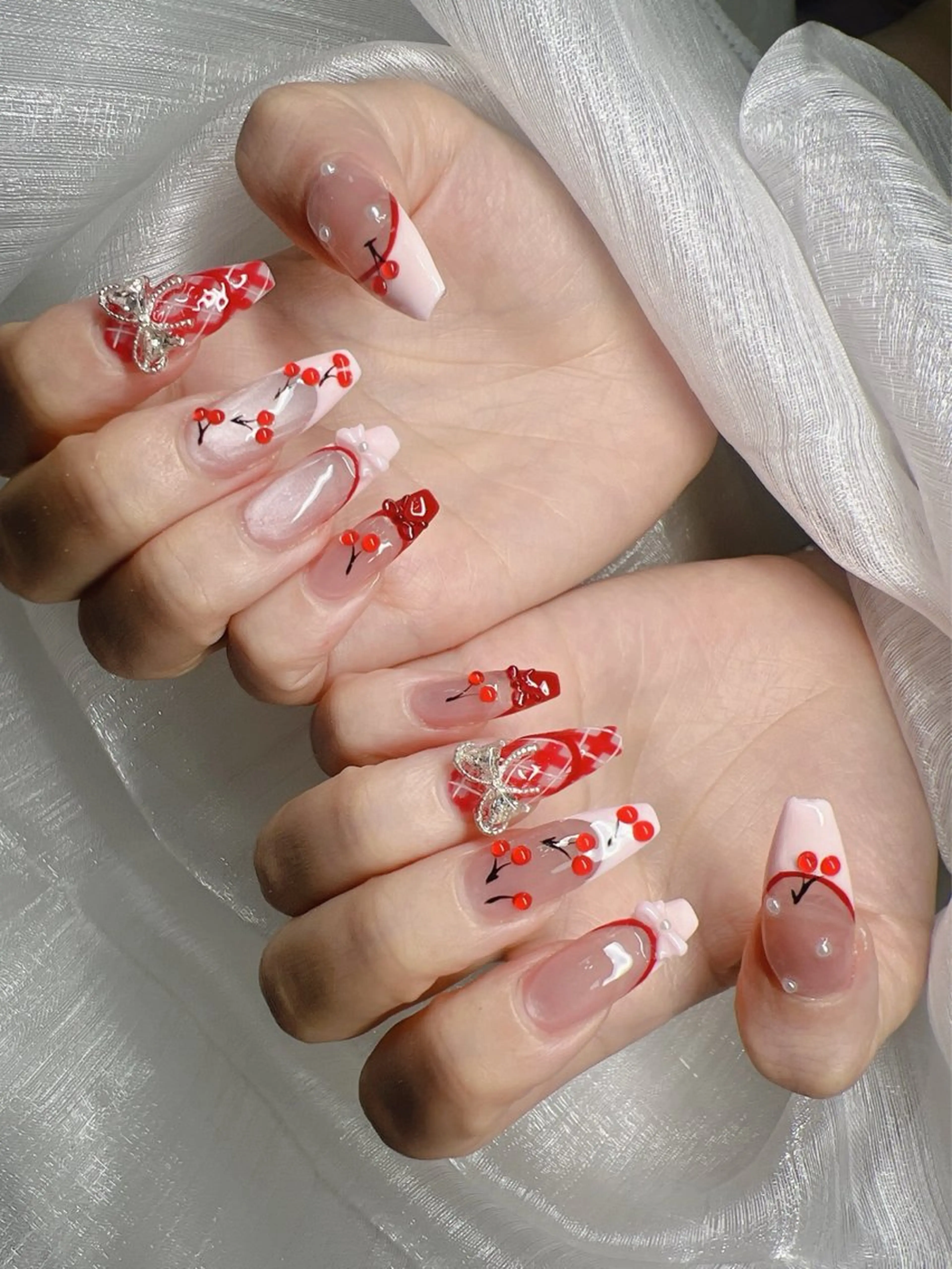 ネイル 長さ出し グラデーション キラキラネイル マグネットネイル ニュアンスネイル Lee Nails チップ長さだし専門店のネイルデザイン