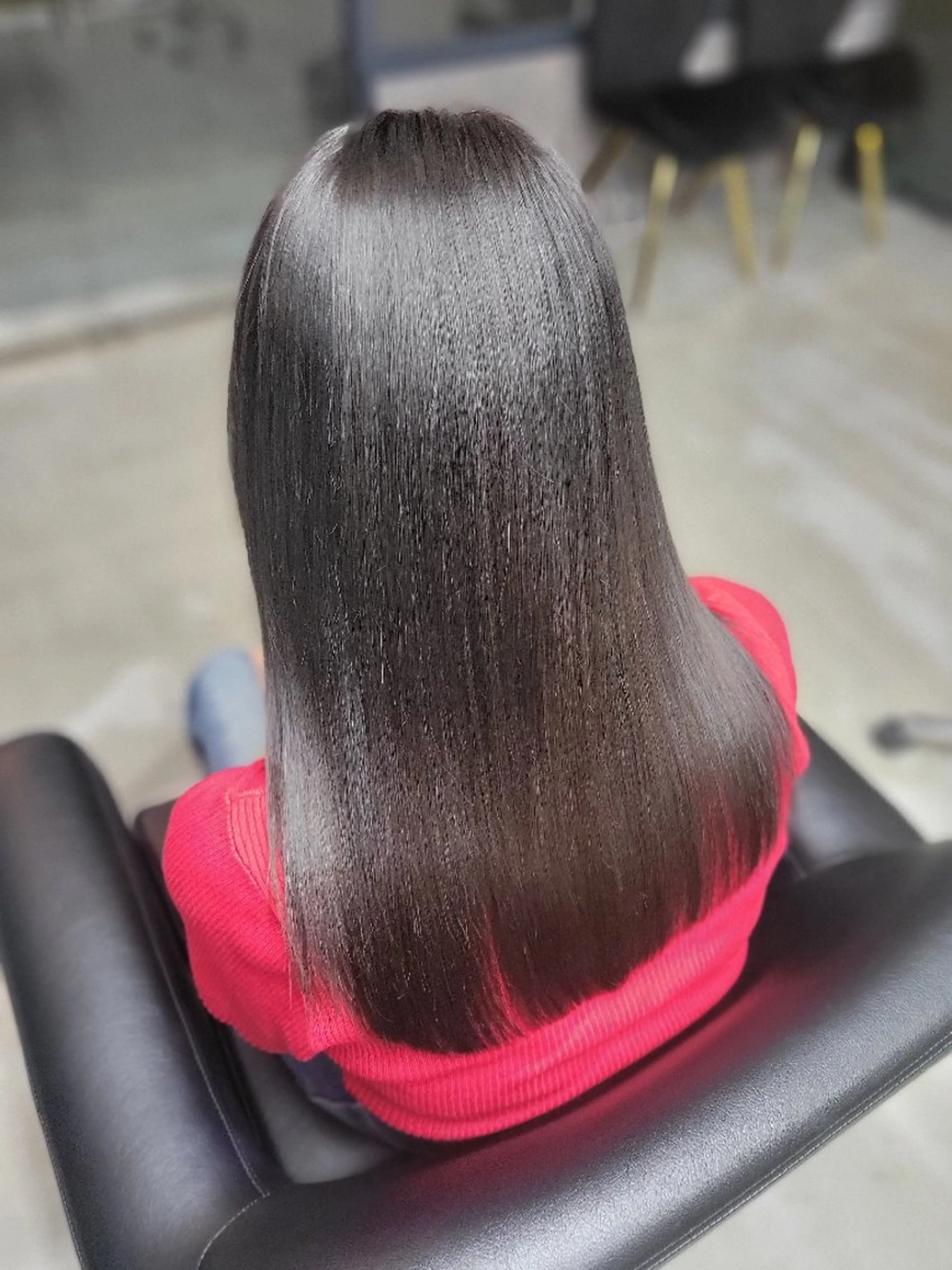 セミロング 髪質改善 schwarz  黒森一馬のヘアスタイル