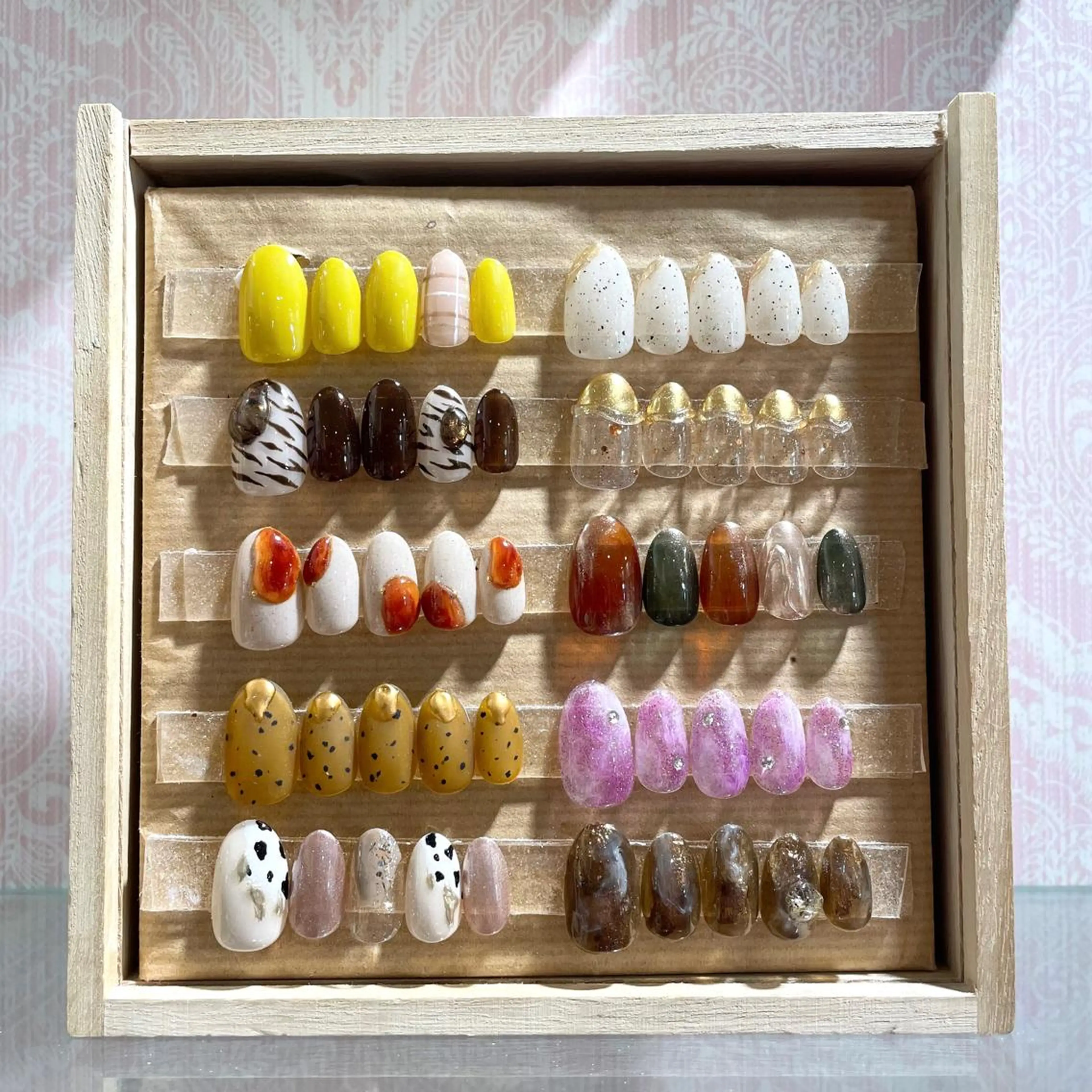 ネイル 新井 ひなののネイルデザイン