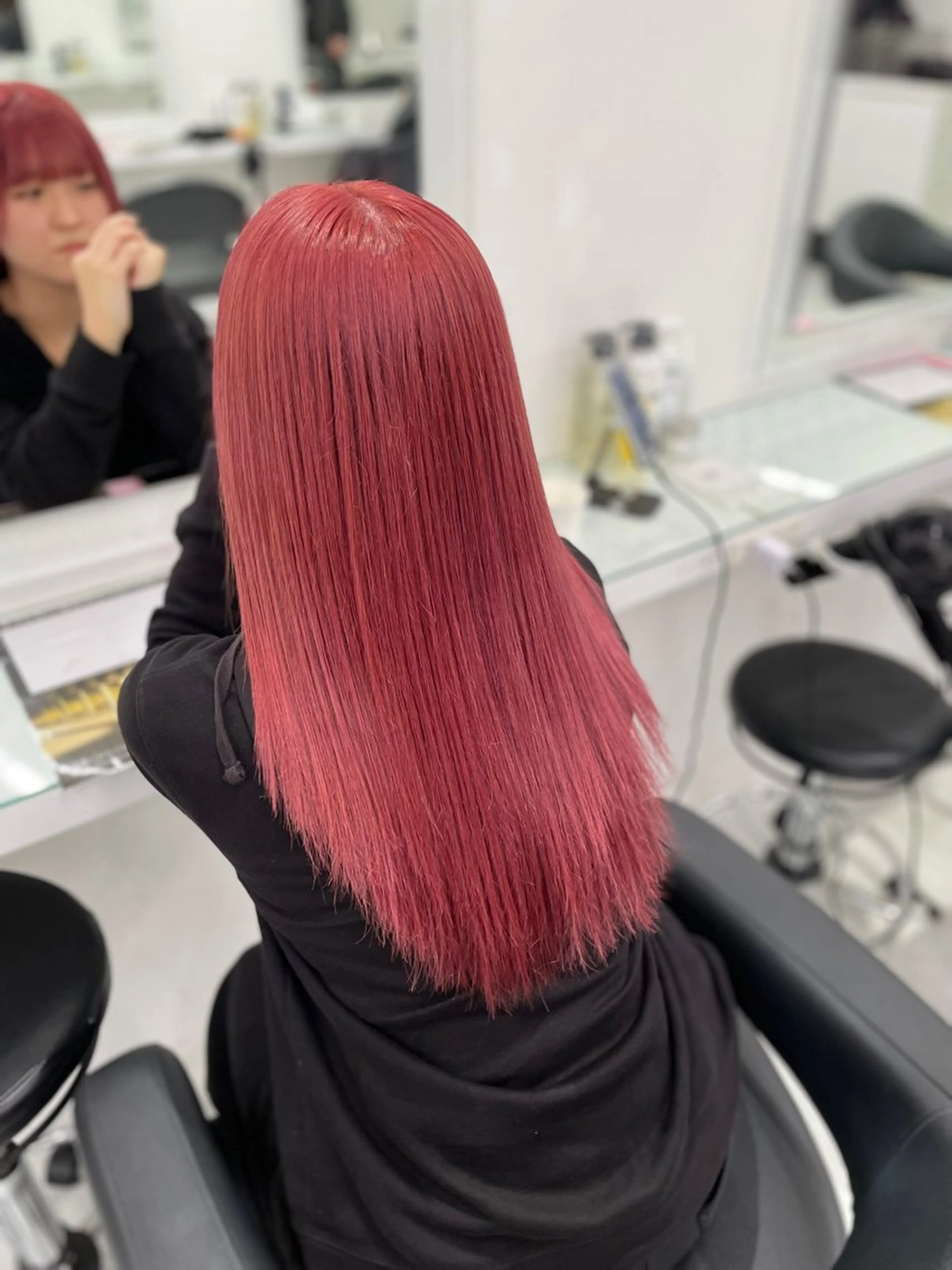 ロング カラー ヘアカラー トリートメント トレンド暖色ヘア🍒 miu🍒のヘアスタイル