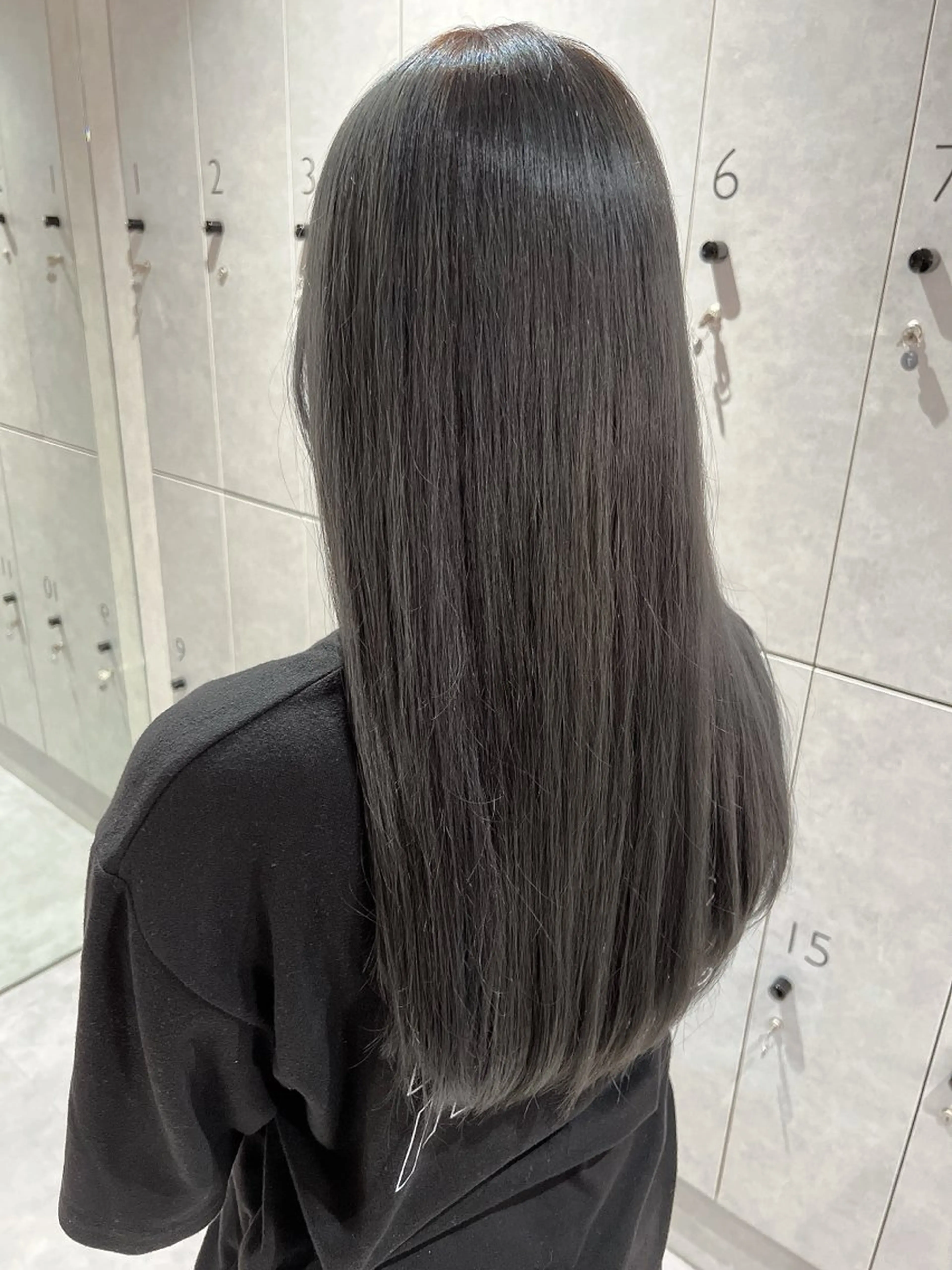 ロング カラー たかはし まいのヘアスタイル