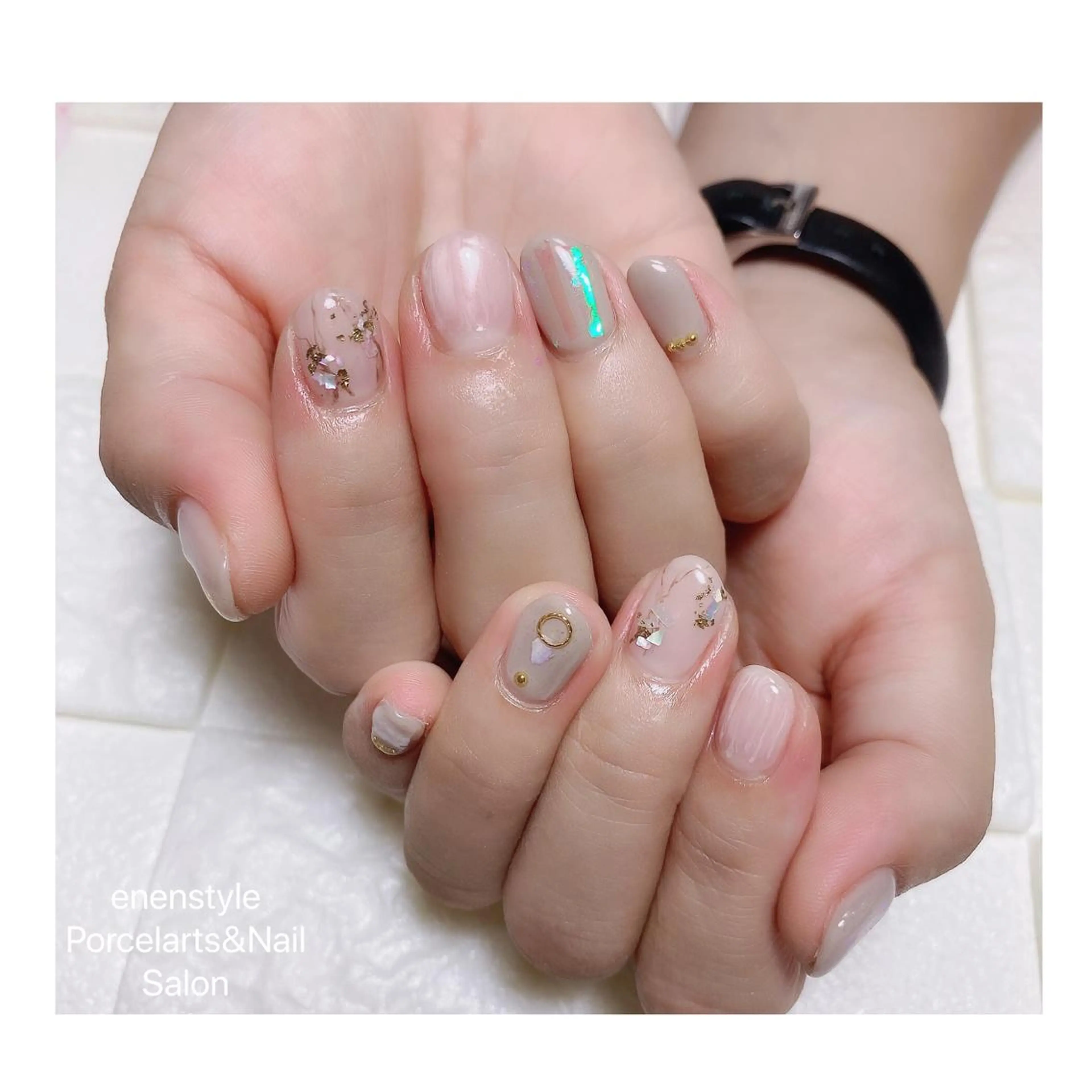 ショート ネイル ハンドネイル 👑enen style👑のネイルデザイン