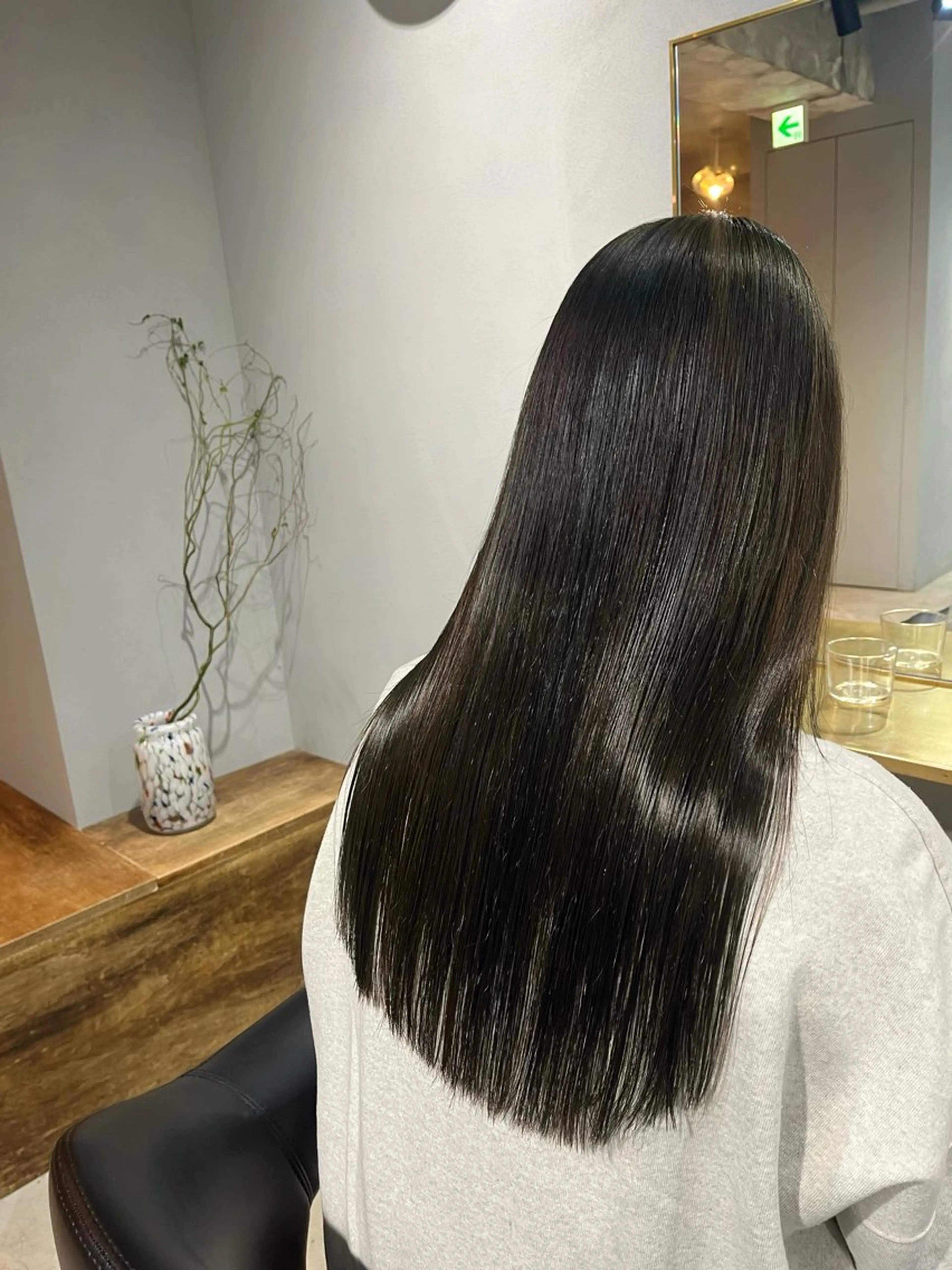 カラー ベージュカラー ハイライトカラー オリーブベージュ 【arc】 佐藤未希穂/パーマのヘアスタイル