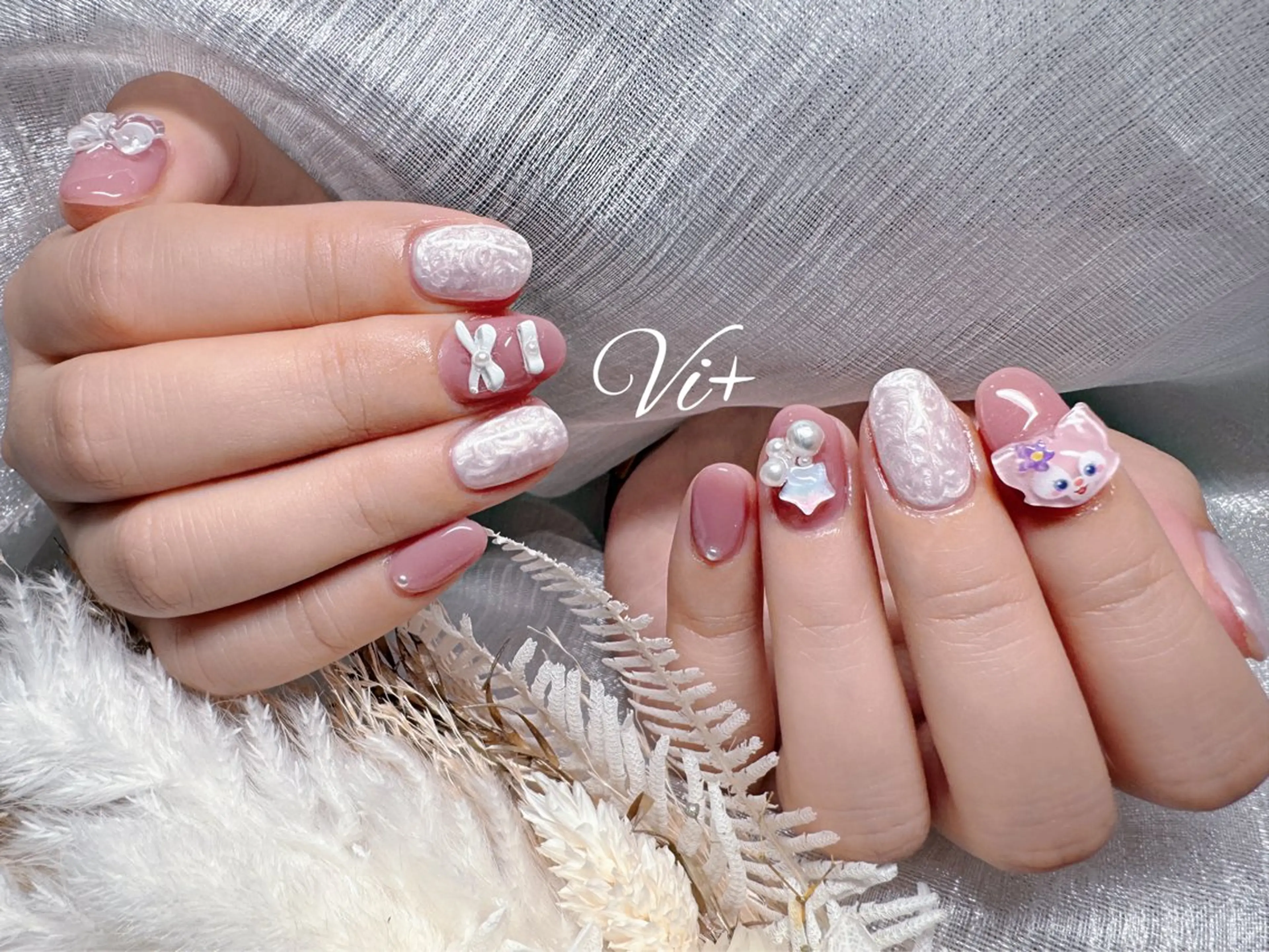 ネイル ハンドネイル ✨Nailsalon Vi+✨のネイルデザイン