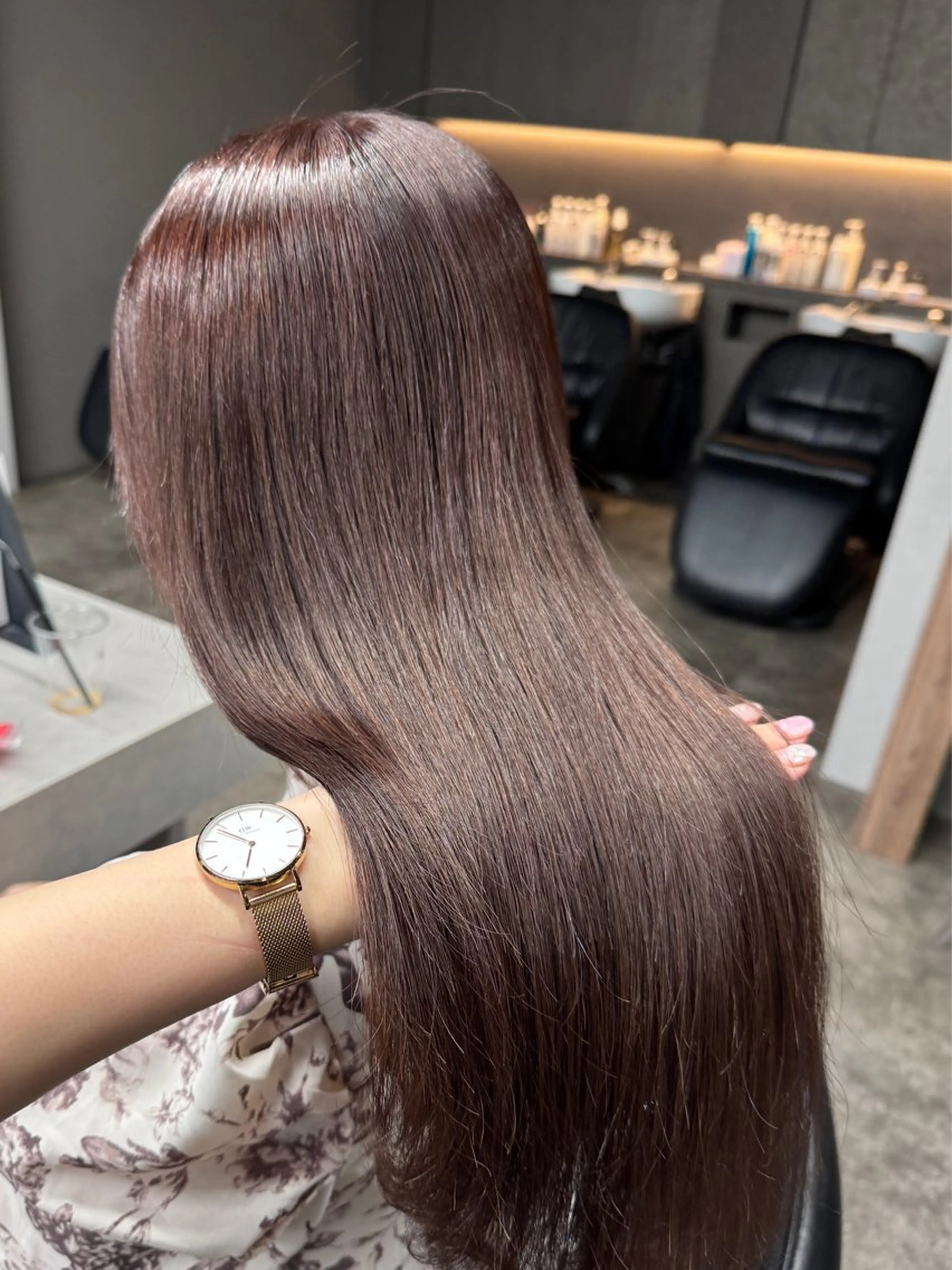 ロング ヘアカラー トリートメント 髪質改善/艶髪 MINAMIのヘアスタイル