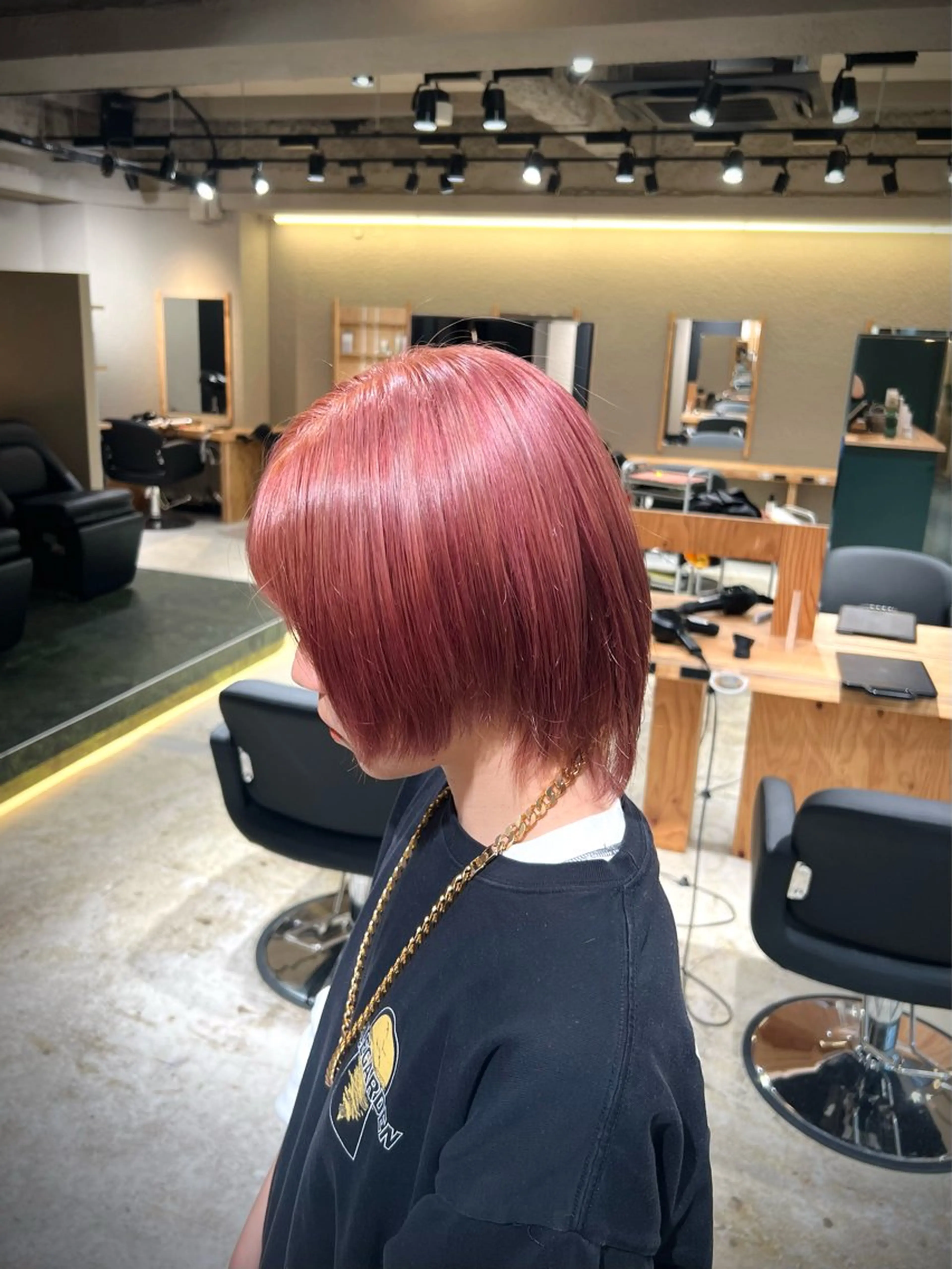 ショート カラー 💖梅田レイヤー💖 副店長Tsubasaのヘアスタイル