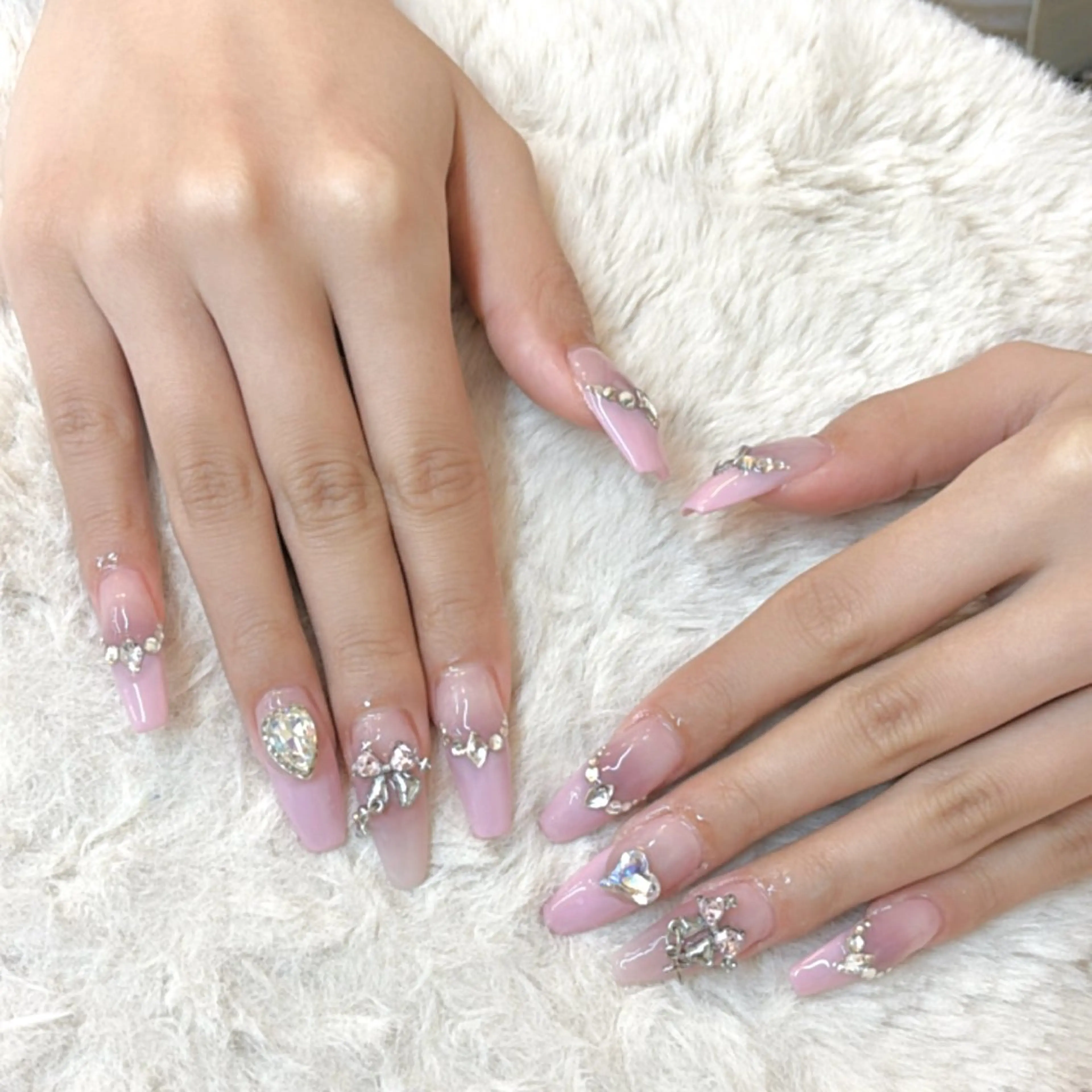 ネイル ロングネイル スカルプネイル ハンドネイル Chipie_ ayanoのネイルデザイン