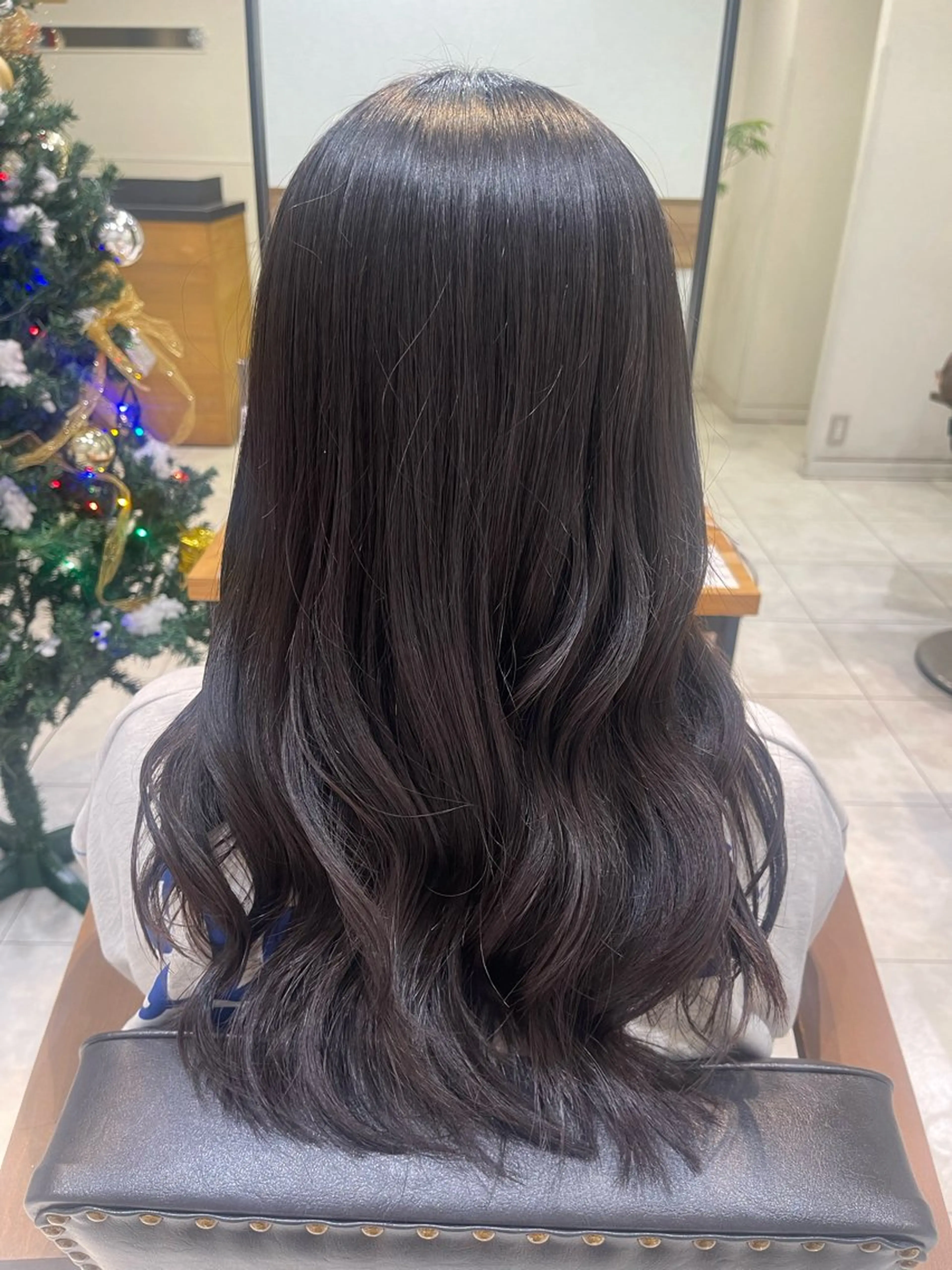 ロング 学生 レイヤーカット 縮毛矯正・髪質改善・ ストレート🌻ゆいのヘアスタイル