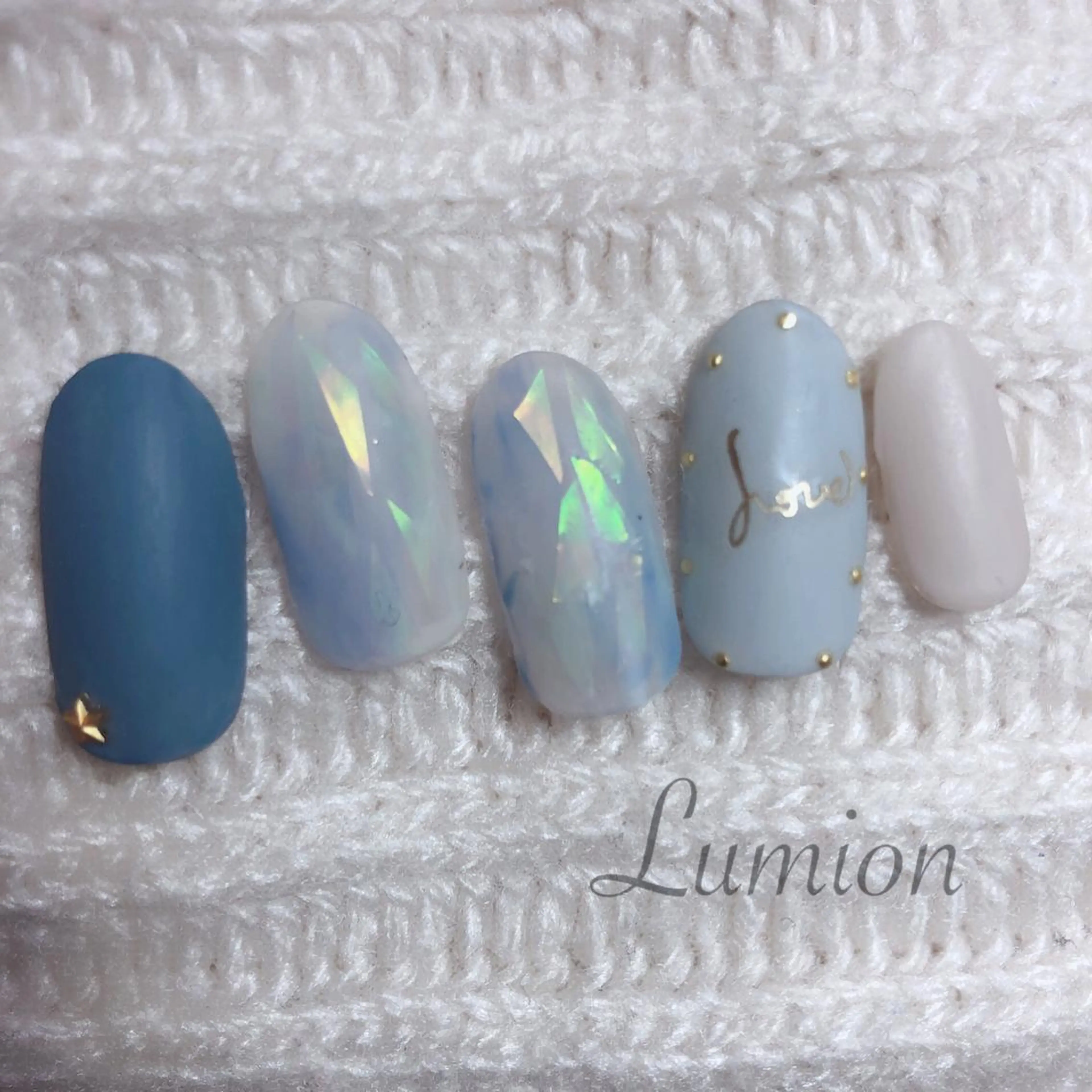 ネイル マットネイル ハンドネイル nailroom Lumionのネイルデザイン