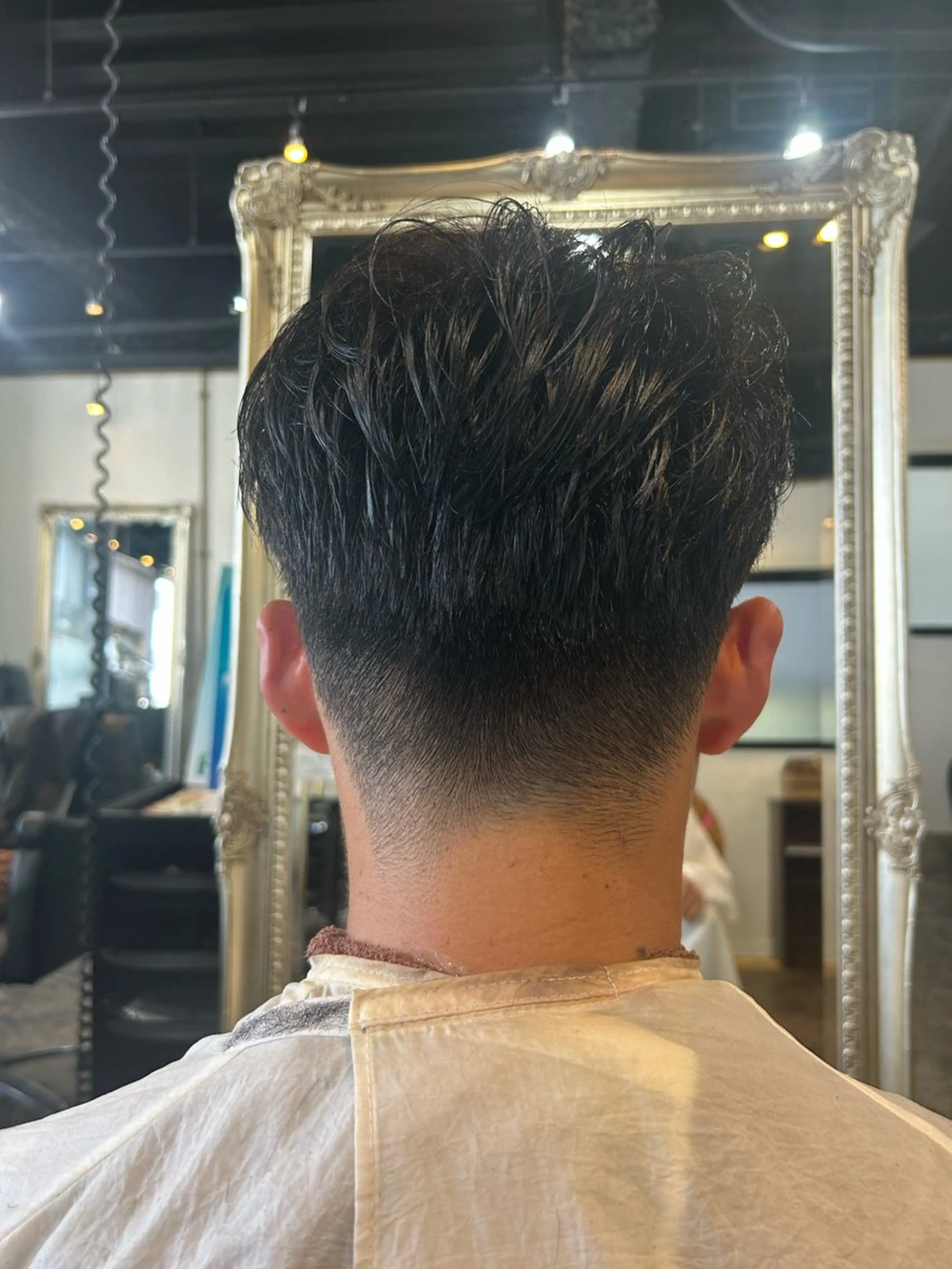 ショート カット Julia🖤 縮毛矯正🌬️🩵のヘアスタイル