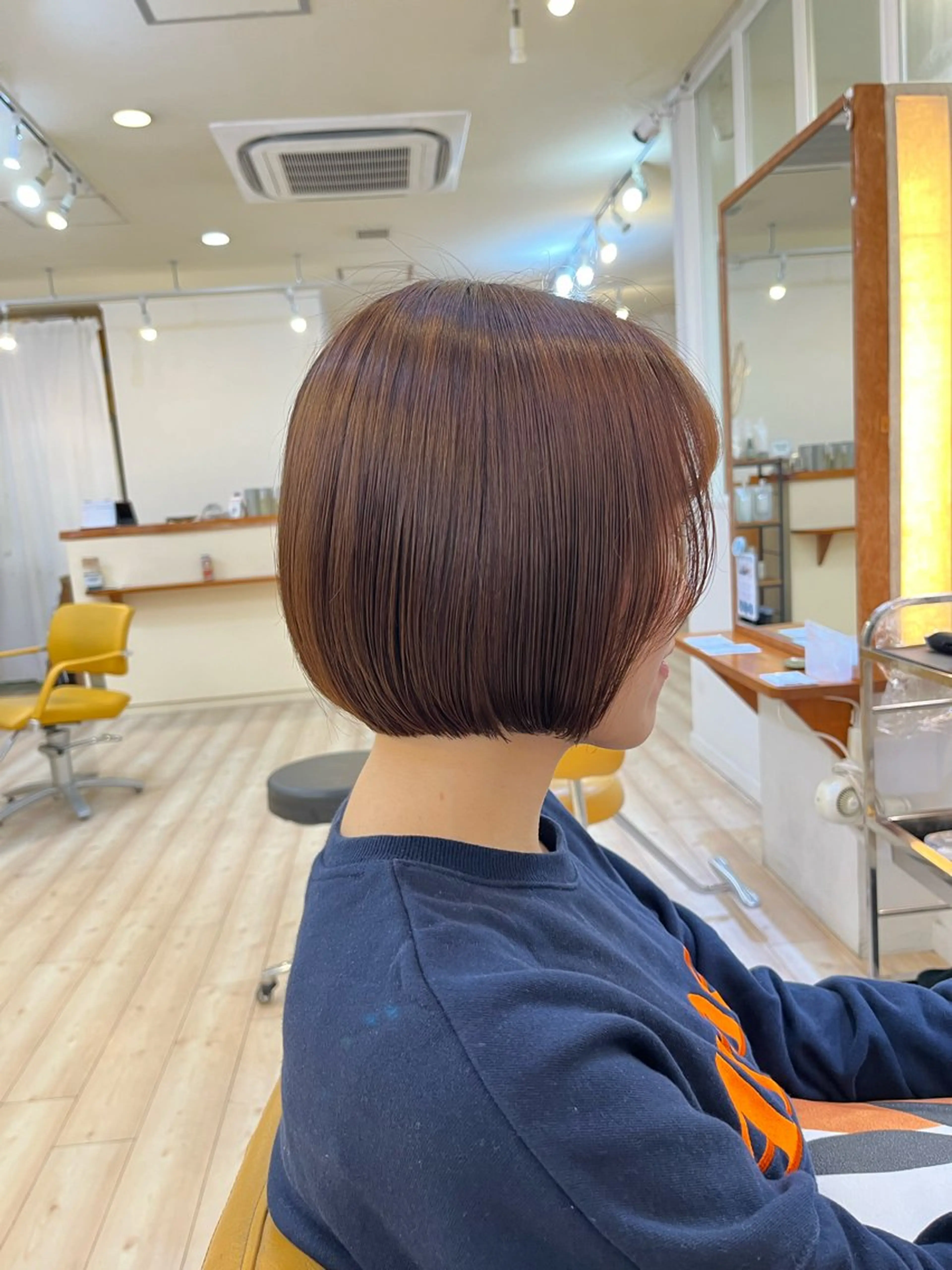 ミディアム 宇佐美/ボブ／ 顔まわりレイヤーのヘアスタイル