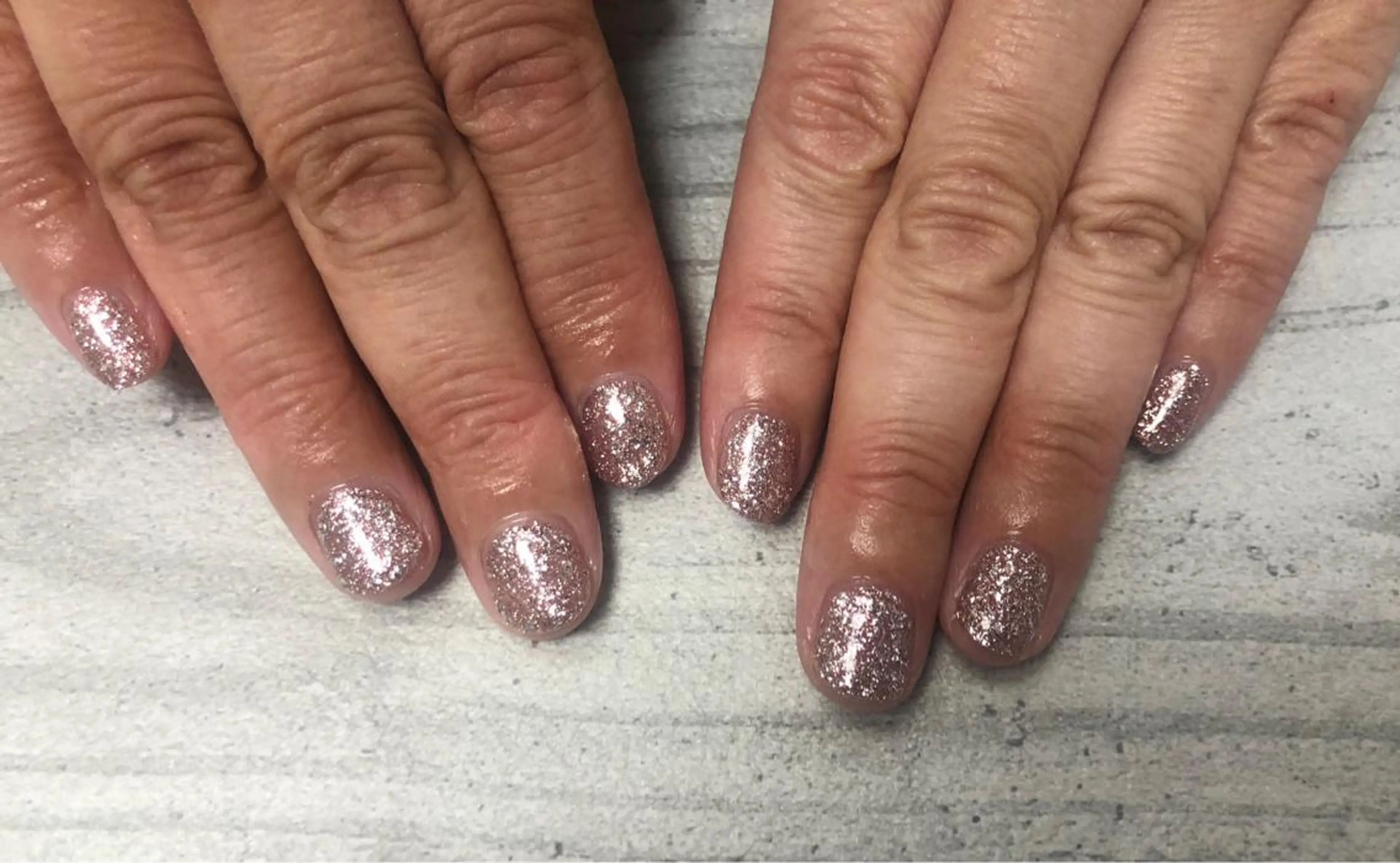 ネイル ラメ(グリッター) ワンカラーネイル ハンドネイル mogunail &blowのネイルデザイン