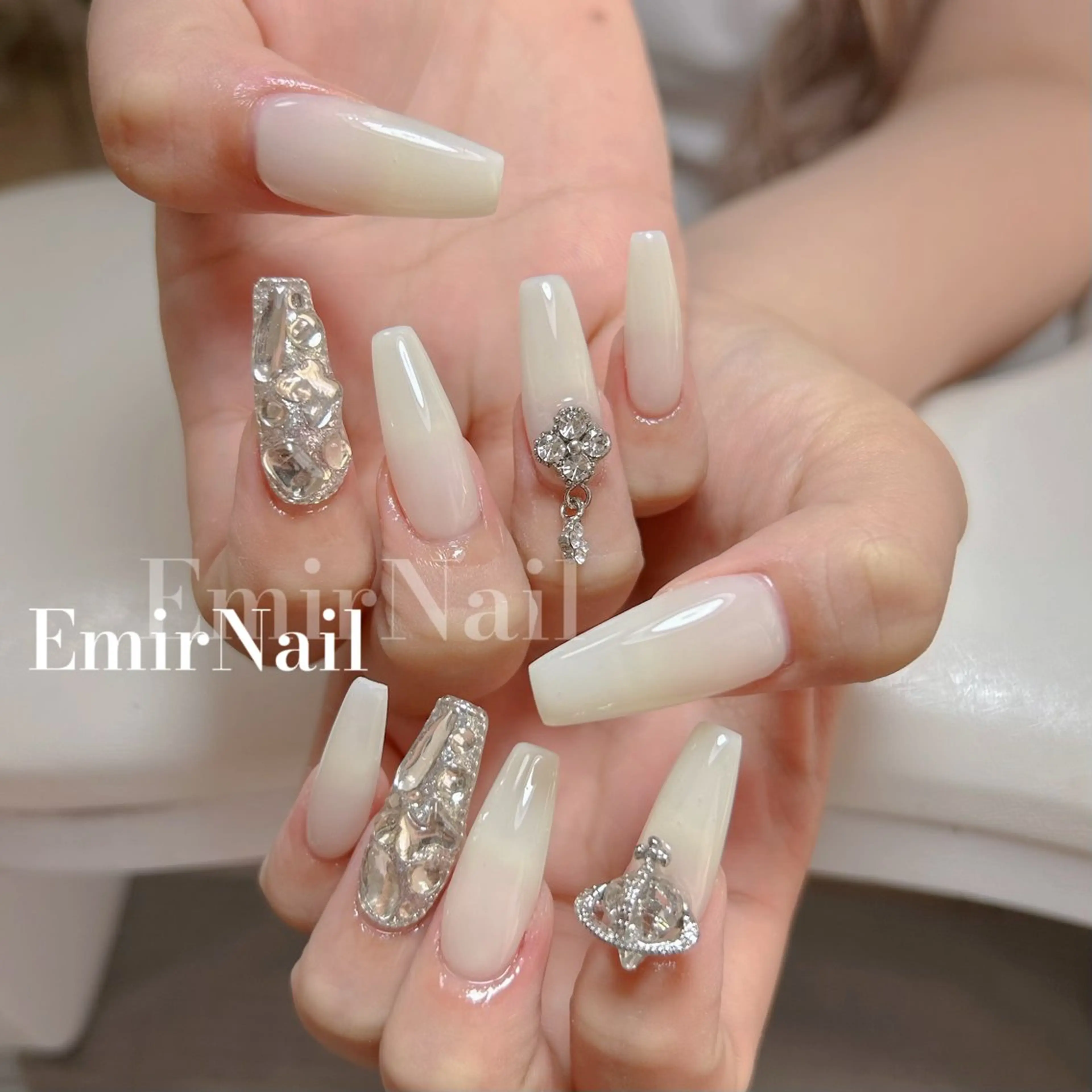ネイル Emir Nailのネイルデザイン