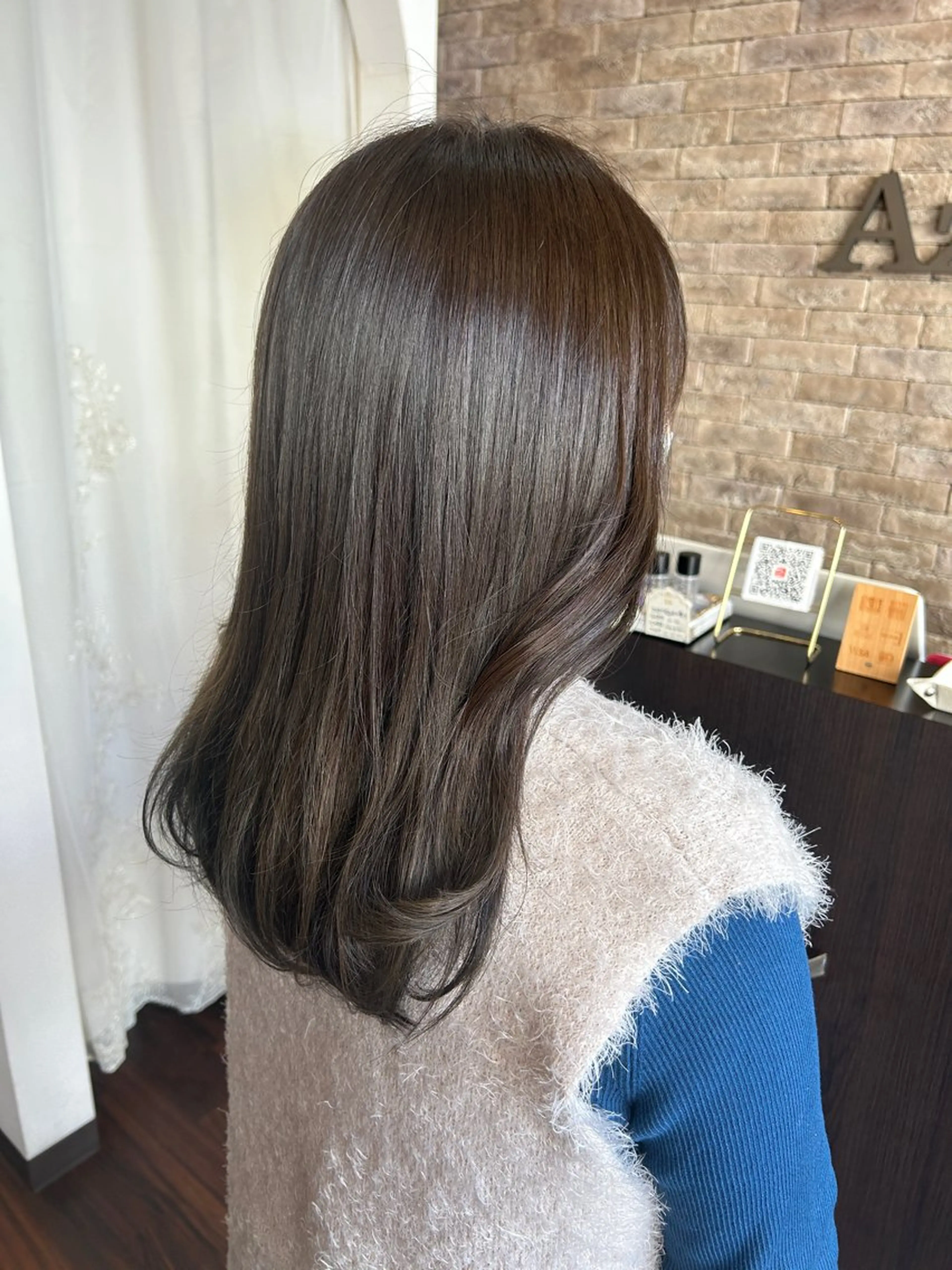 ミディアム カラー トリートメント HairDesign Azurのヘアスタイル