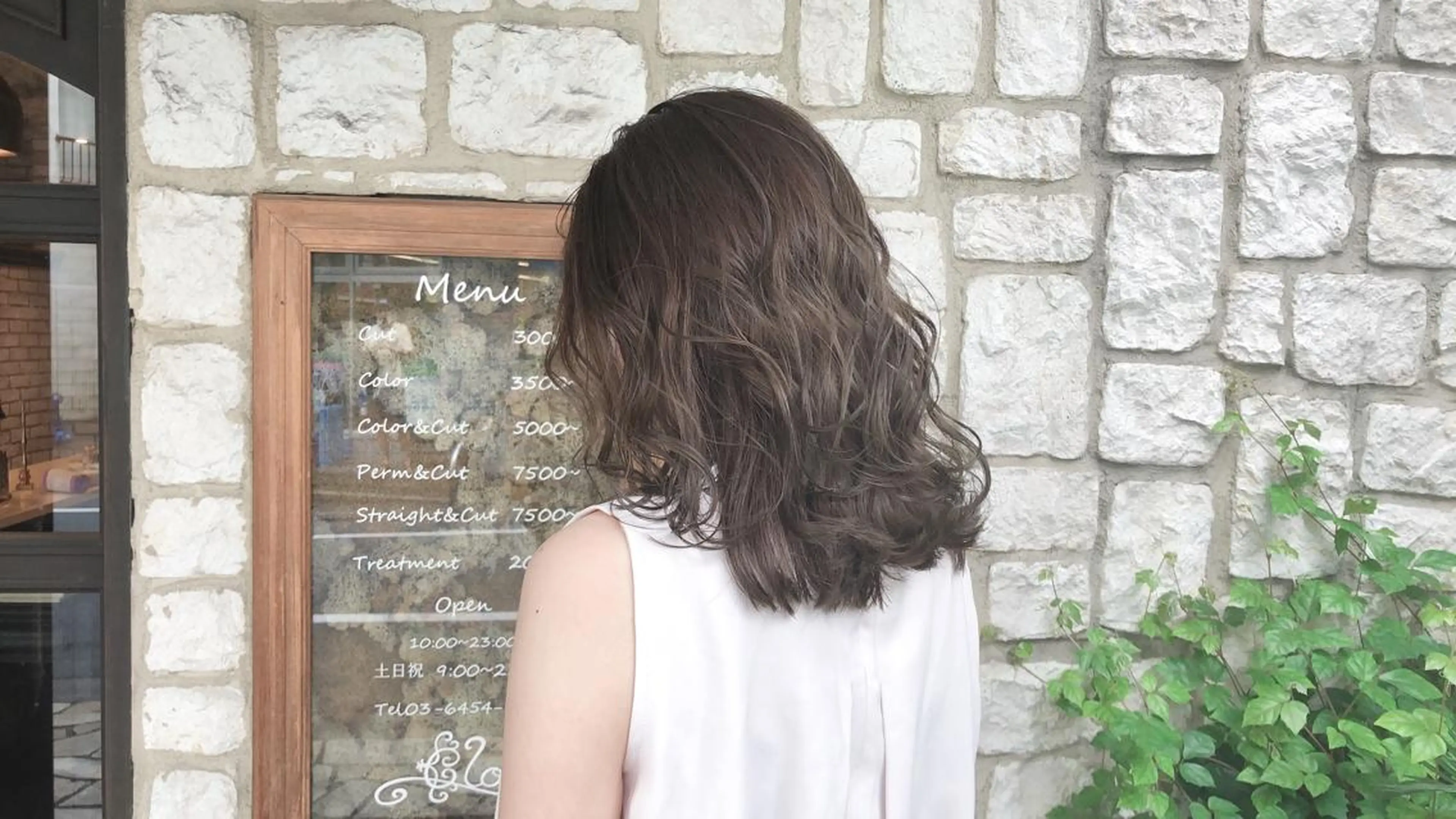 セミロング カラー パーマ ヘアアレンジ メンズ キッズ ネイル マツエク・マツパ ベージュカラー カット 髪質改善/透明感 OAK兵庫のヘアスタイル