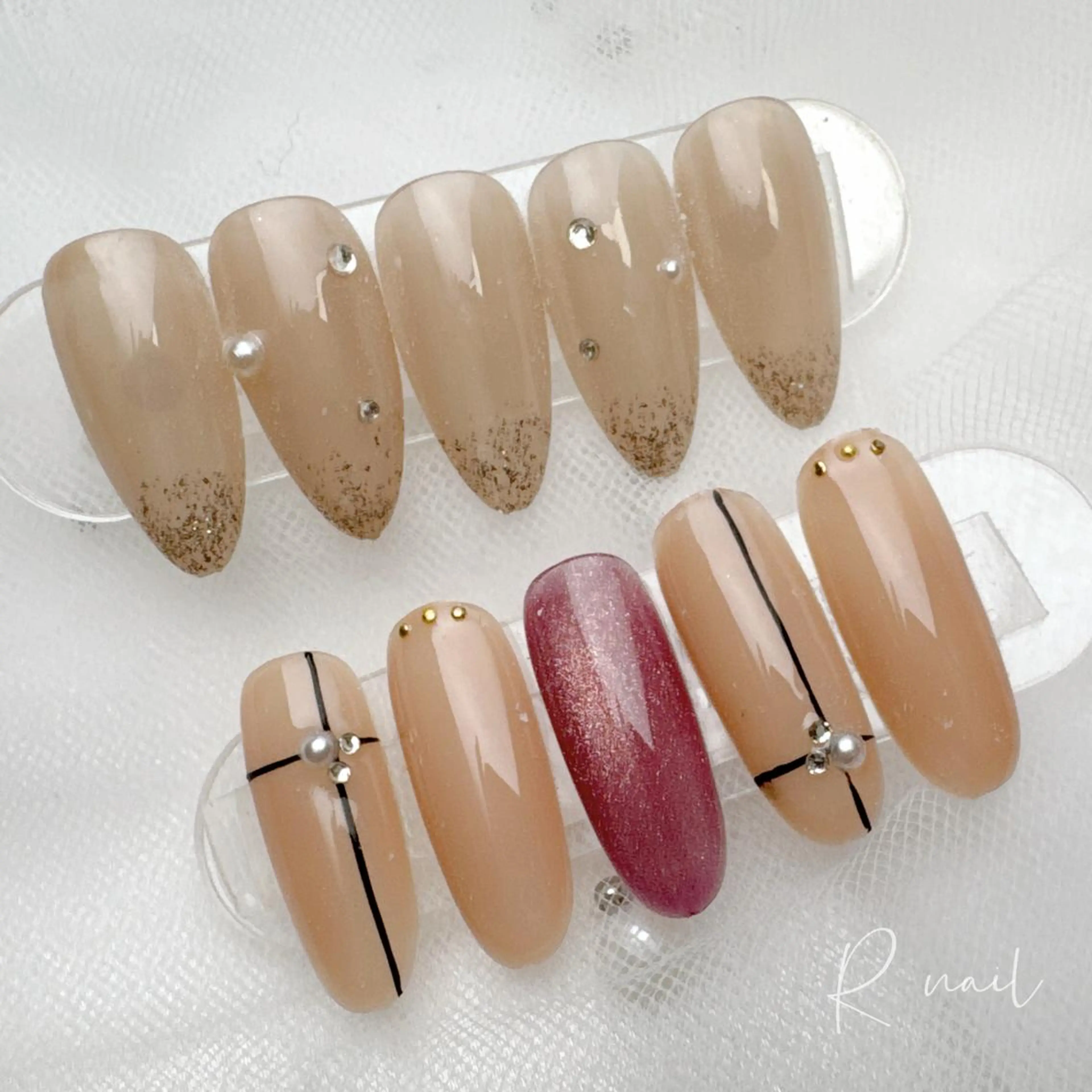 ネイル ハンドネイル 飯塚 みずきのネイルデザイン