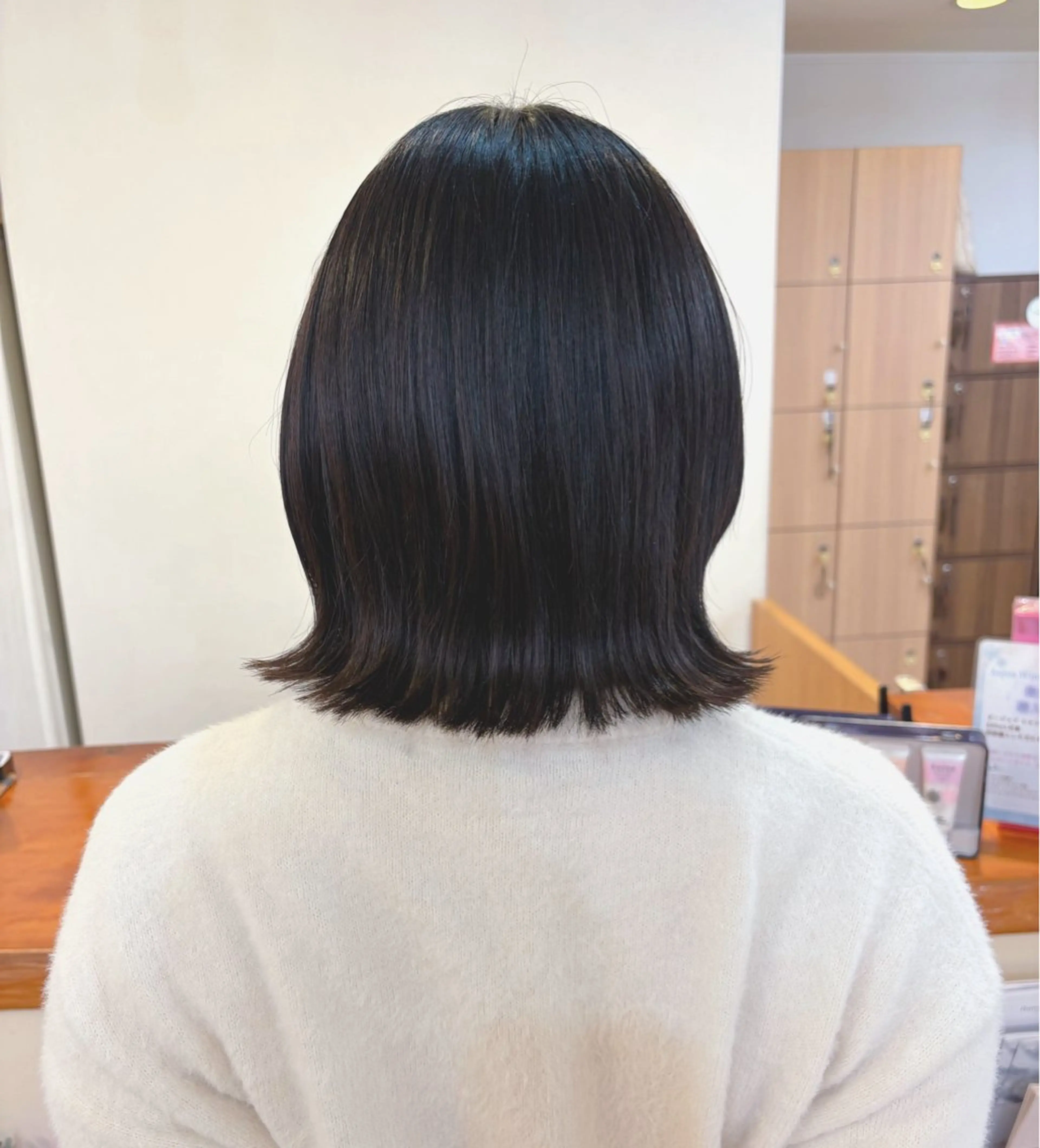 ミディアム 宮川 葉月のヘアスタイル