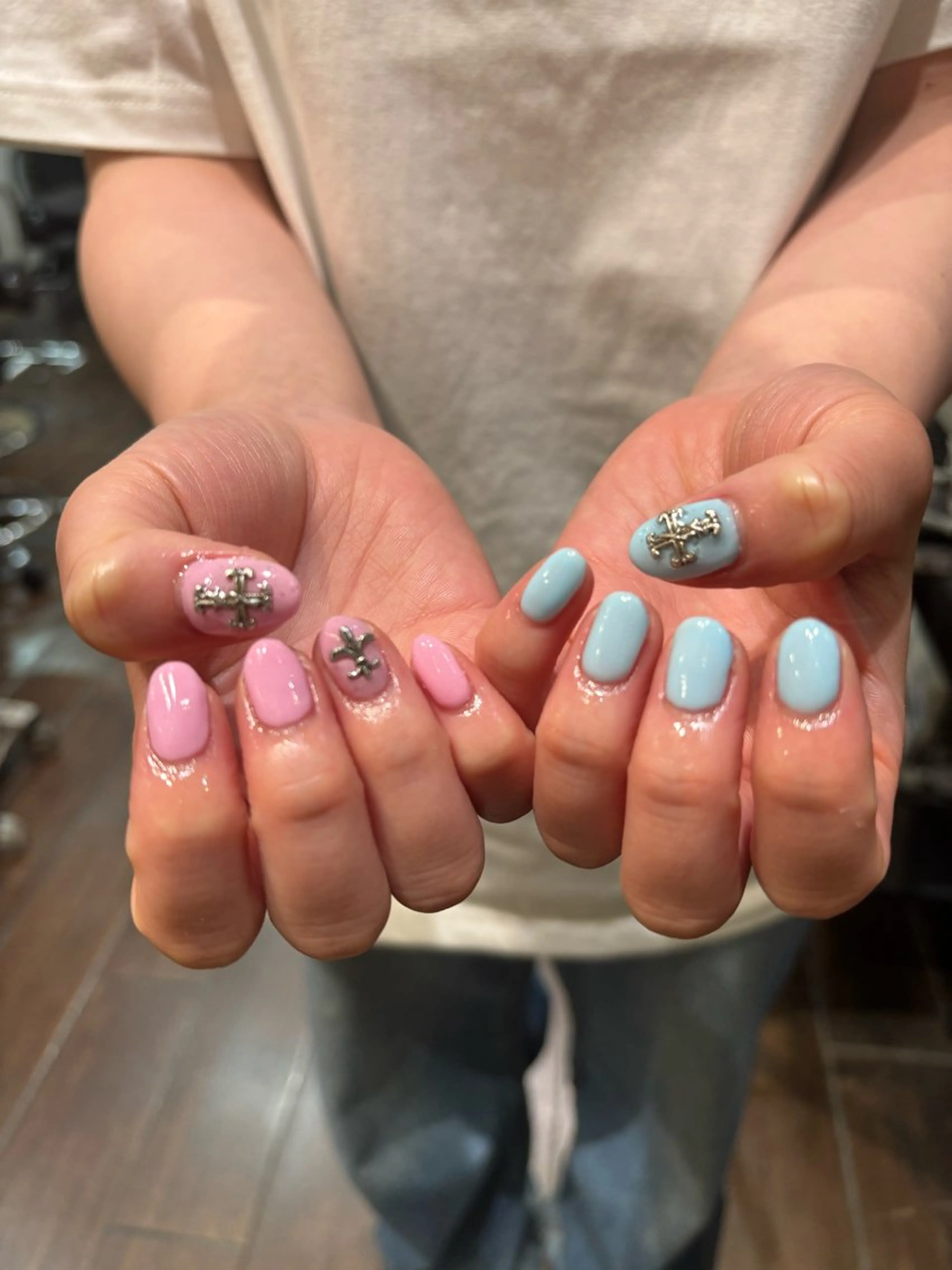 U24パラジェルネイル💅 【パーツ持ち込み】の写真