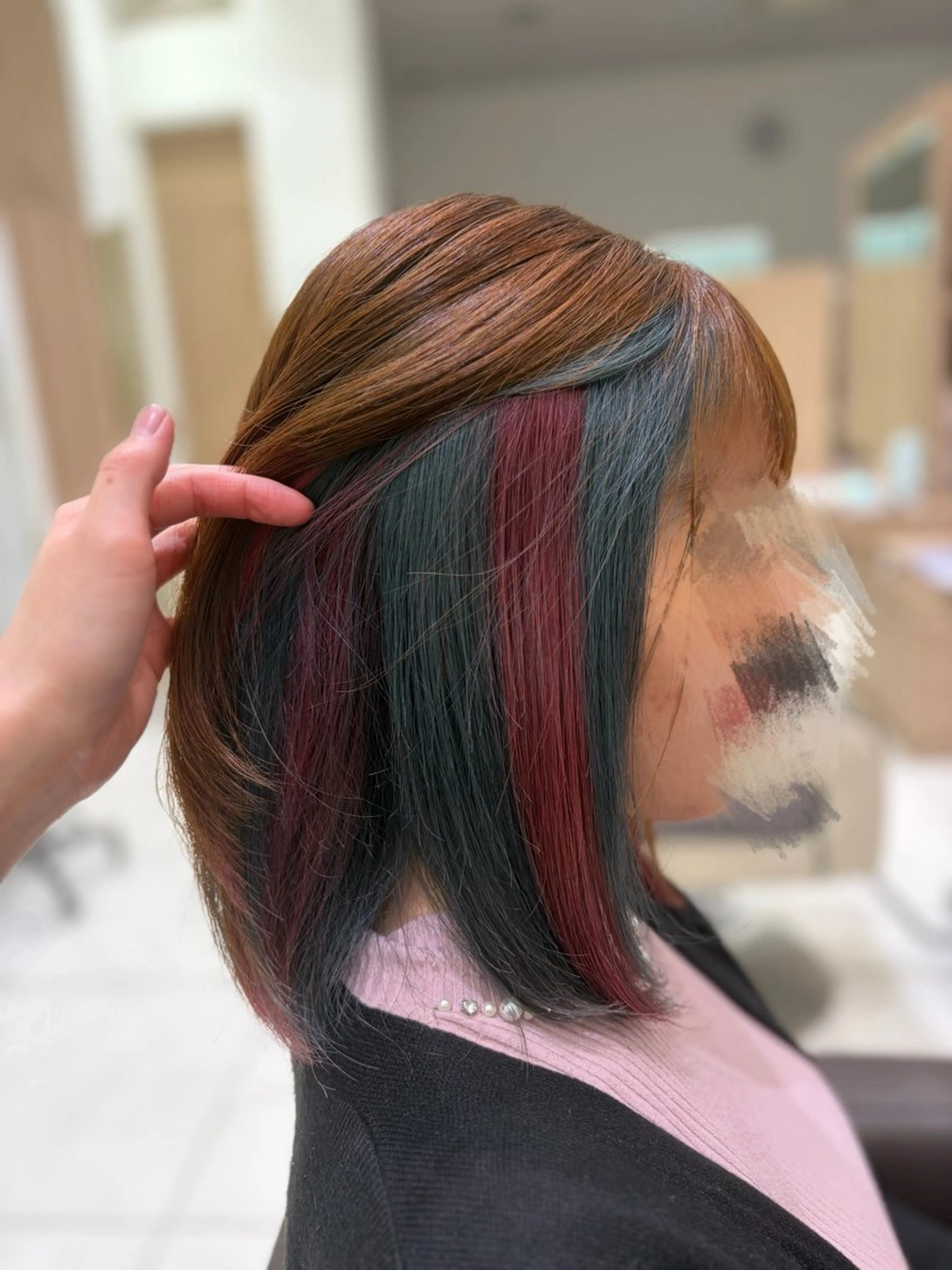 セミロング カット ヘアカラー 🐈‍⬛SARA🎀 縮毛矯正のヘアスタイル