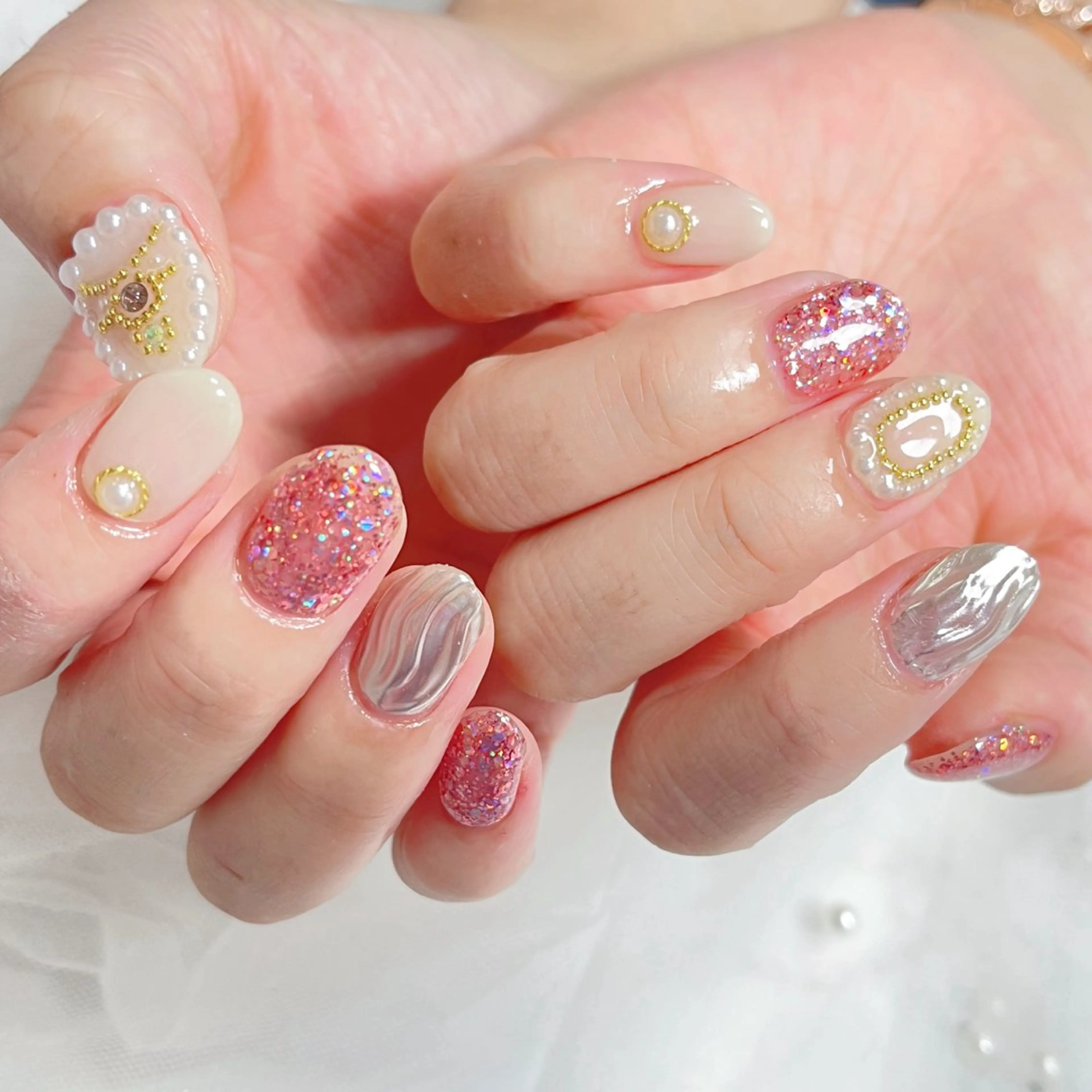 ネイル ハンドネイル 🎀ネイルサロン エクラYUI🎀のネイルデザイン