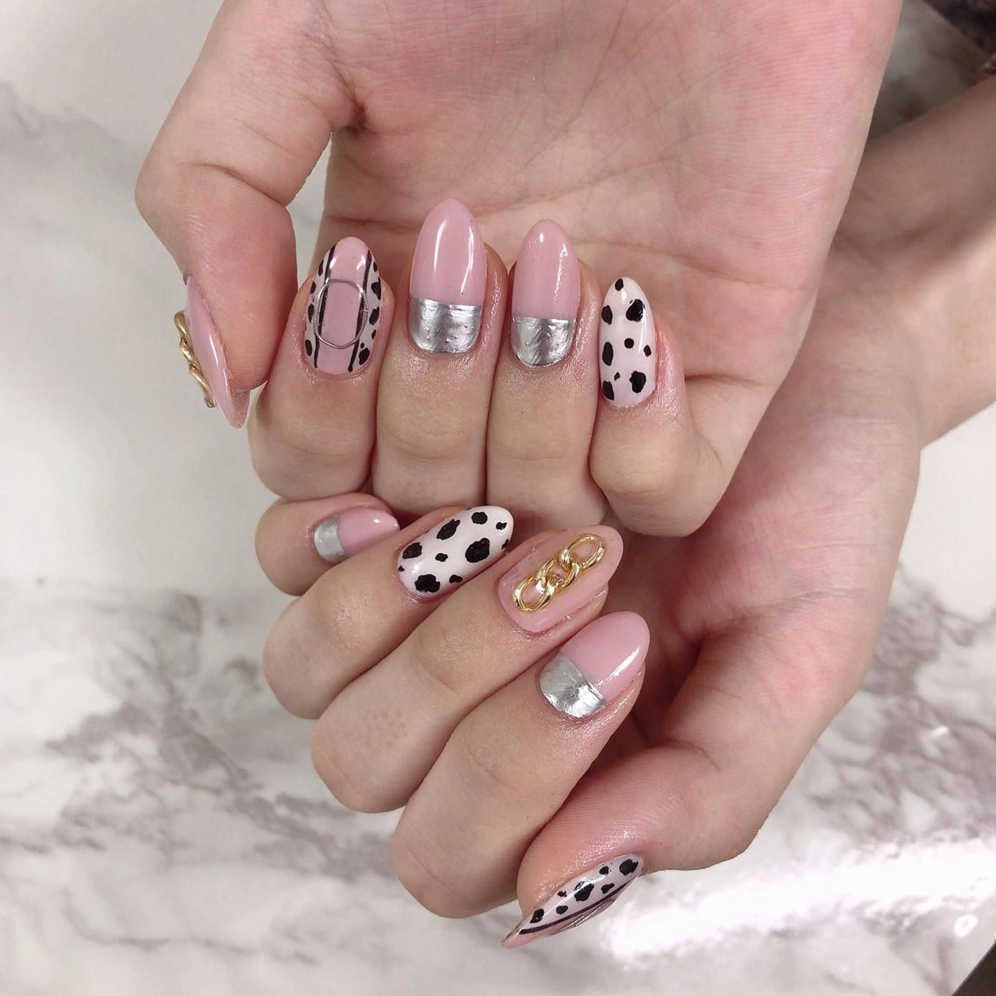 ネイル SOL NAILのネイルデザイン