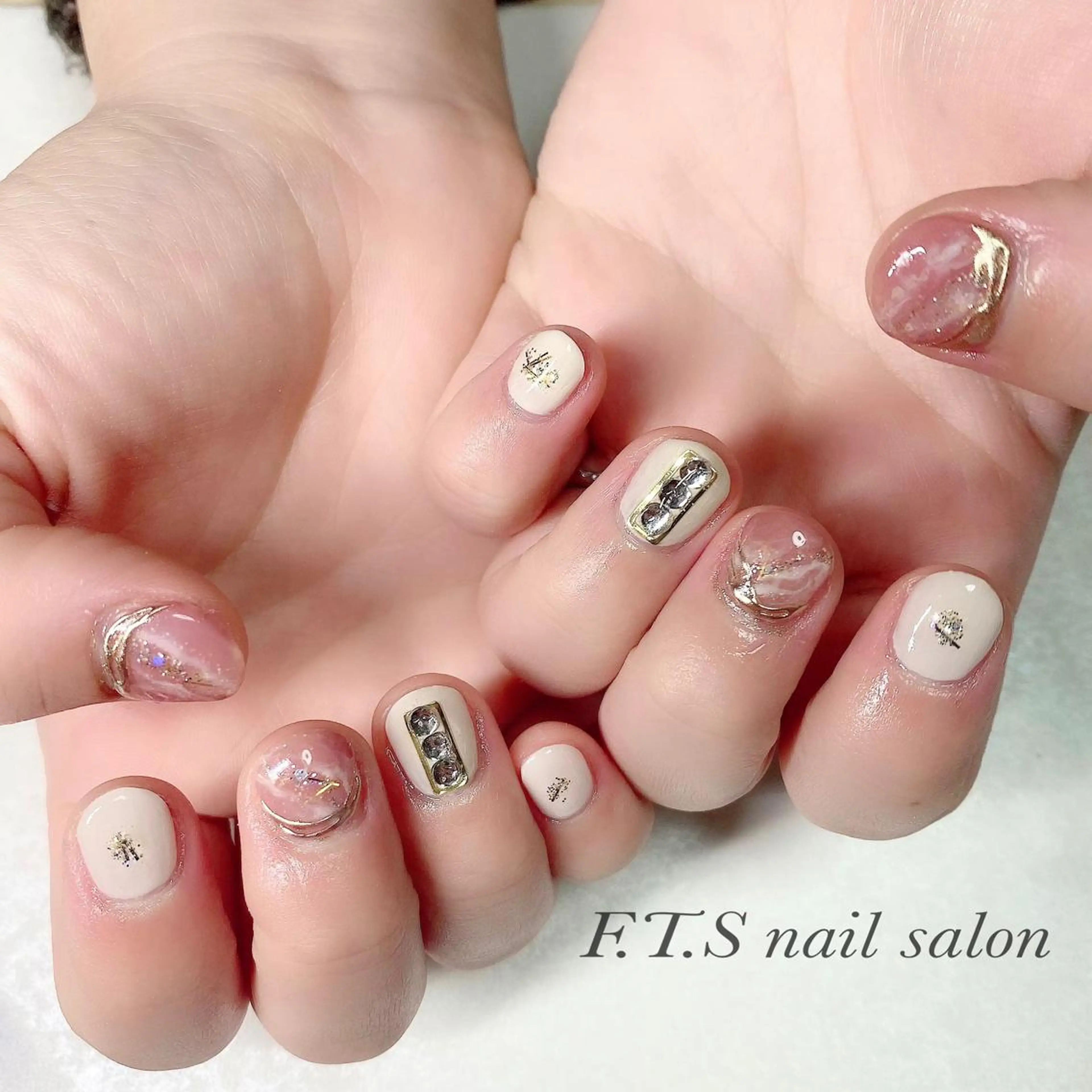 ネイル ハンドネイル F.T.S nailのネイルデザイン