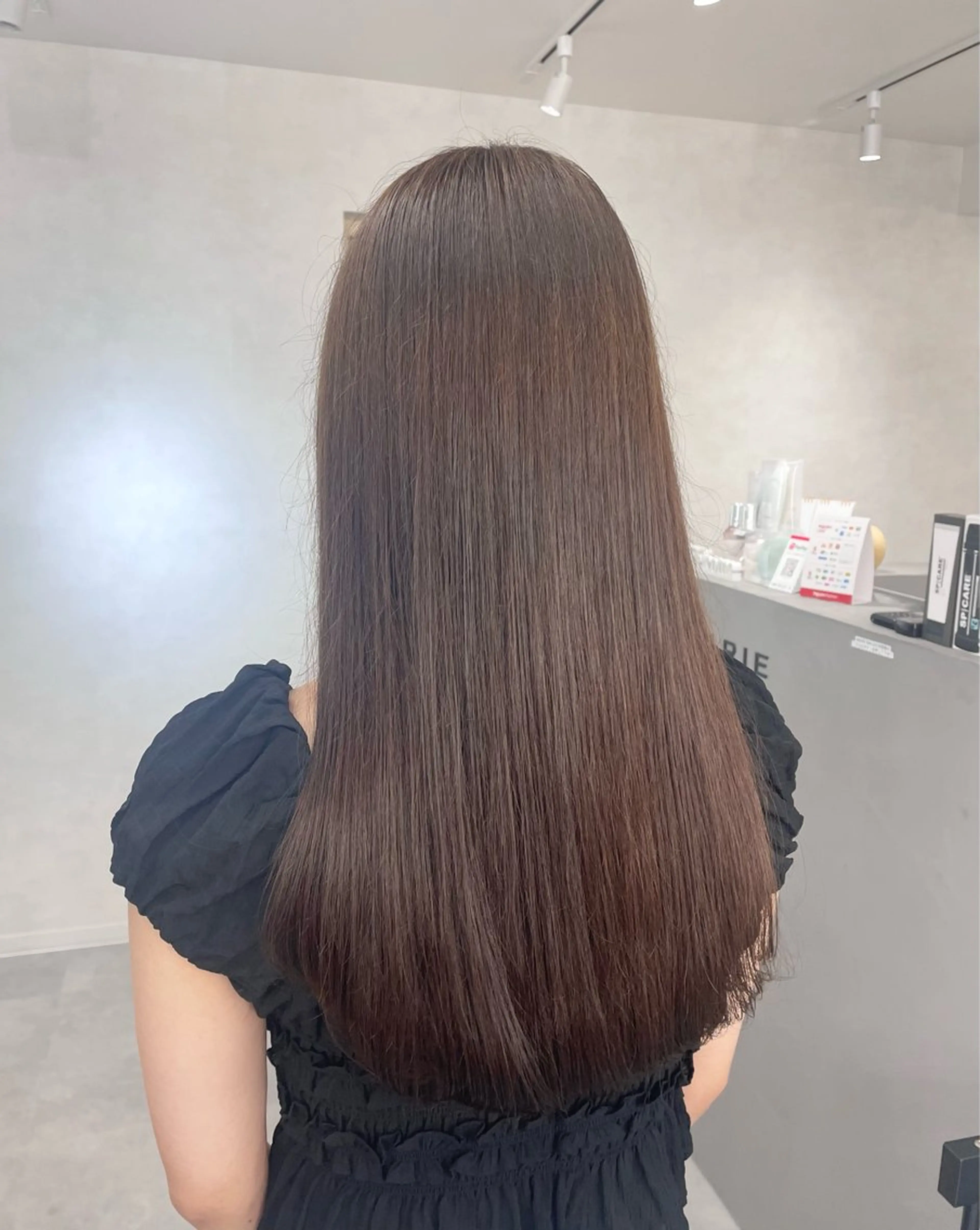 ロング カラー ヘアカラー トリートメント 田中 蓮華のヘアスタイル