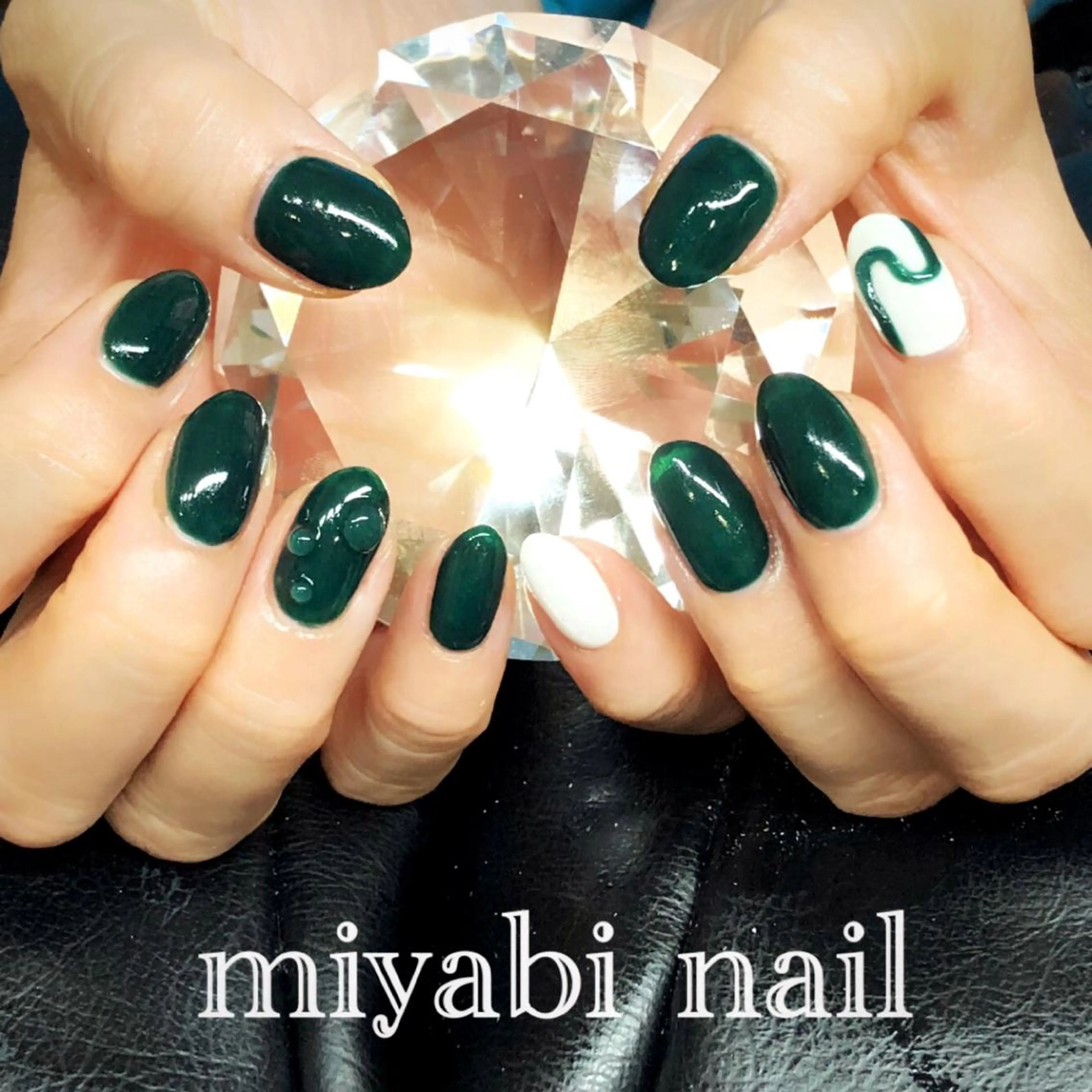ネイル アートネイル ジェルネイル グリーン 持ち込み 春ネイル ハンドネイル miyabi nail 桂川駅近くのネイルデザイン