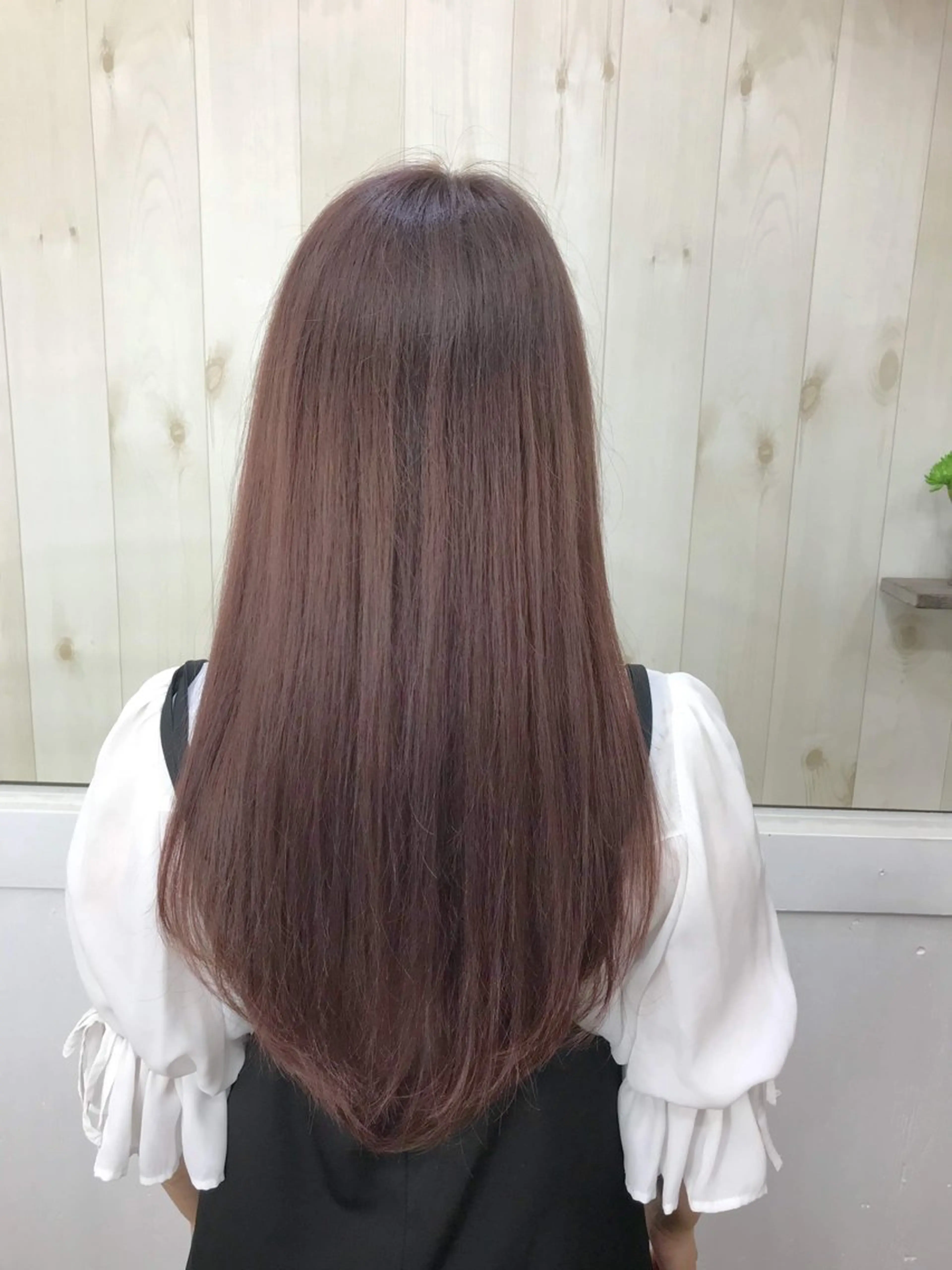 ロング カラー 🌱透明感カラー☘️ TOYO🌱のヘアスタイル