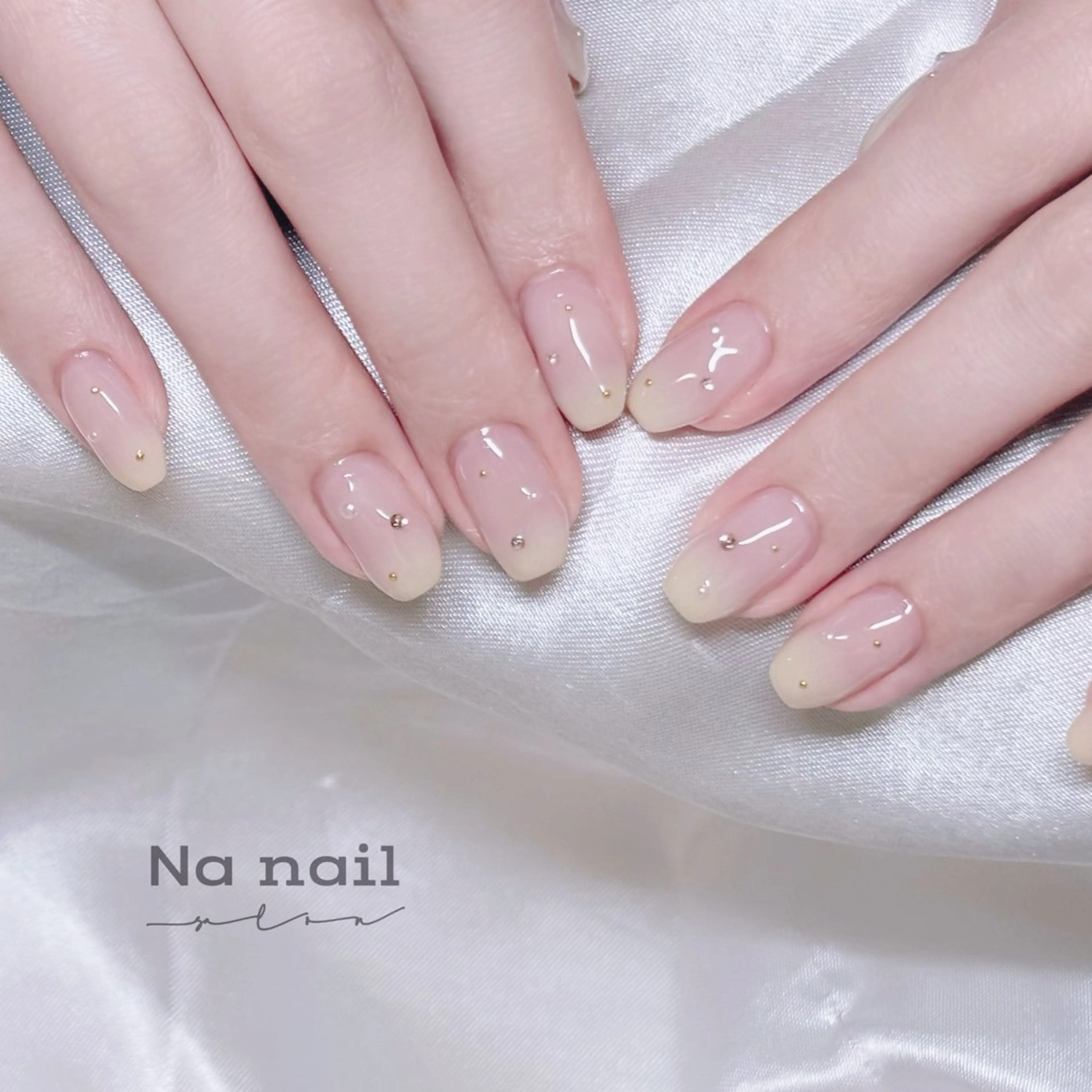 ネイル チークネイル フラッシュネイル フレンチネイル ジェルネイル グラデーション ハンドネイル CC Nail 高田馬場のネイルデザイン