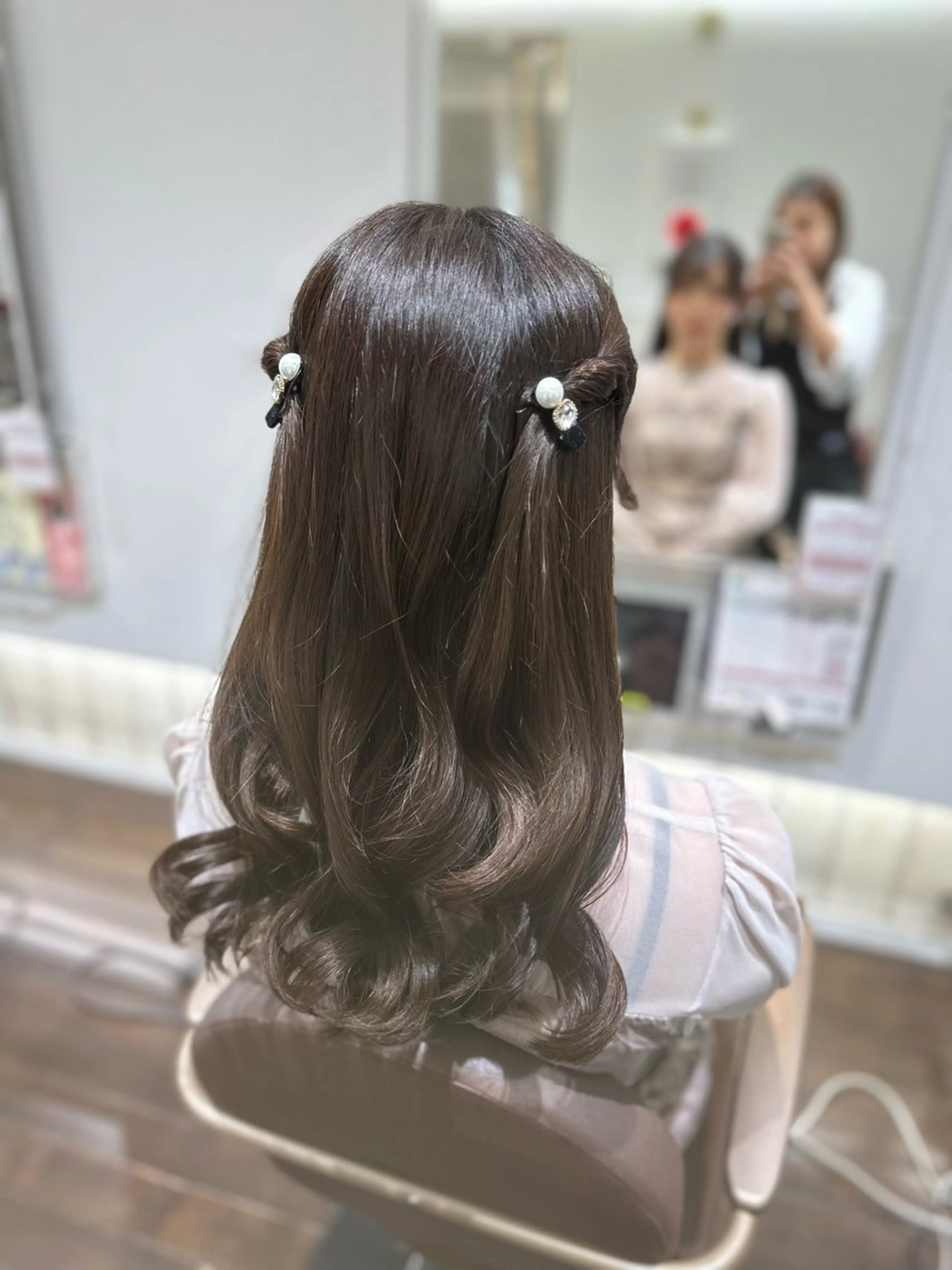 ロング ヘアアレンジ 結婚式・ブライダル ヘアセット 韓国カラーお任せ❤️ アサコサユリ🎀の眉毛・アイブロウイメージ