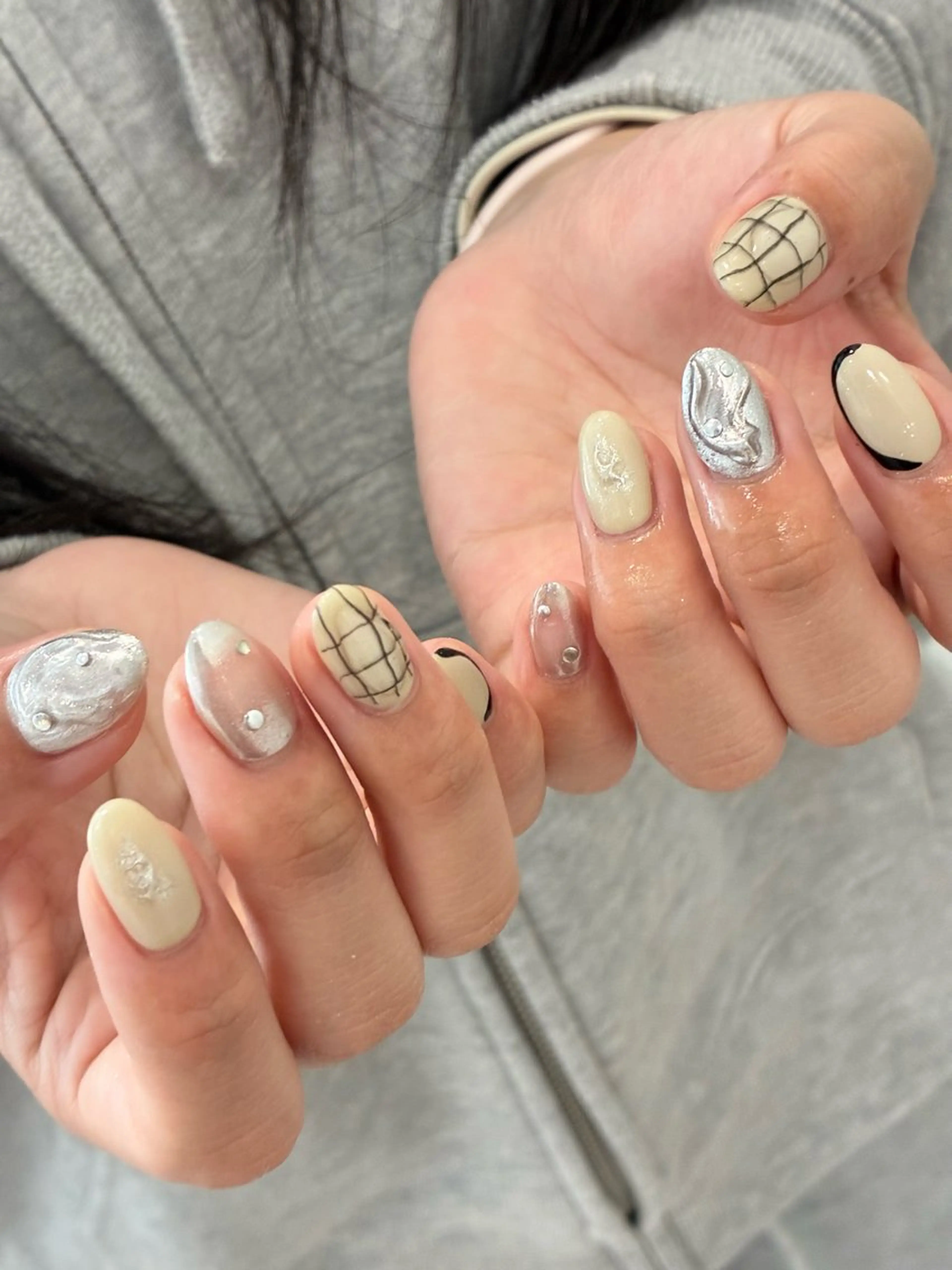 ネイル ニュアンスネイル DEE nail moeka.Gのネイルデザイン