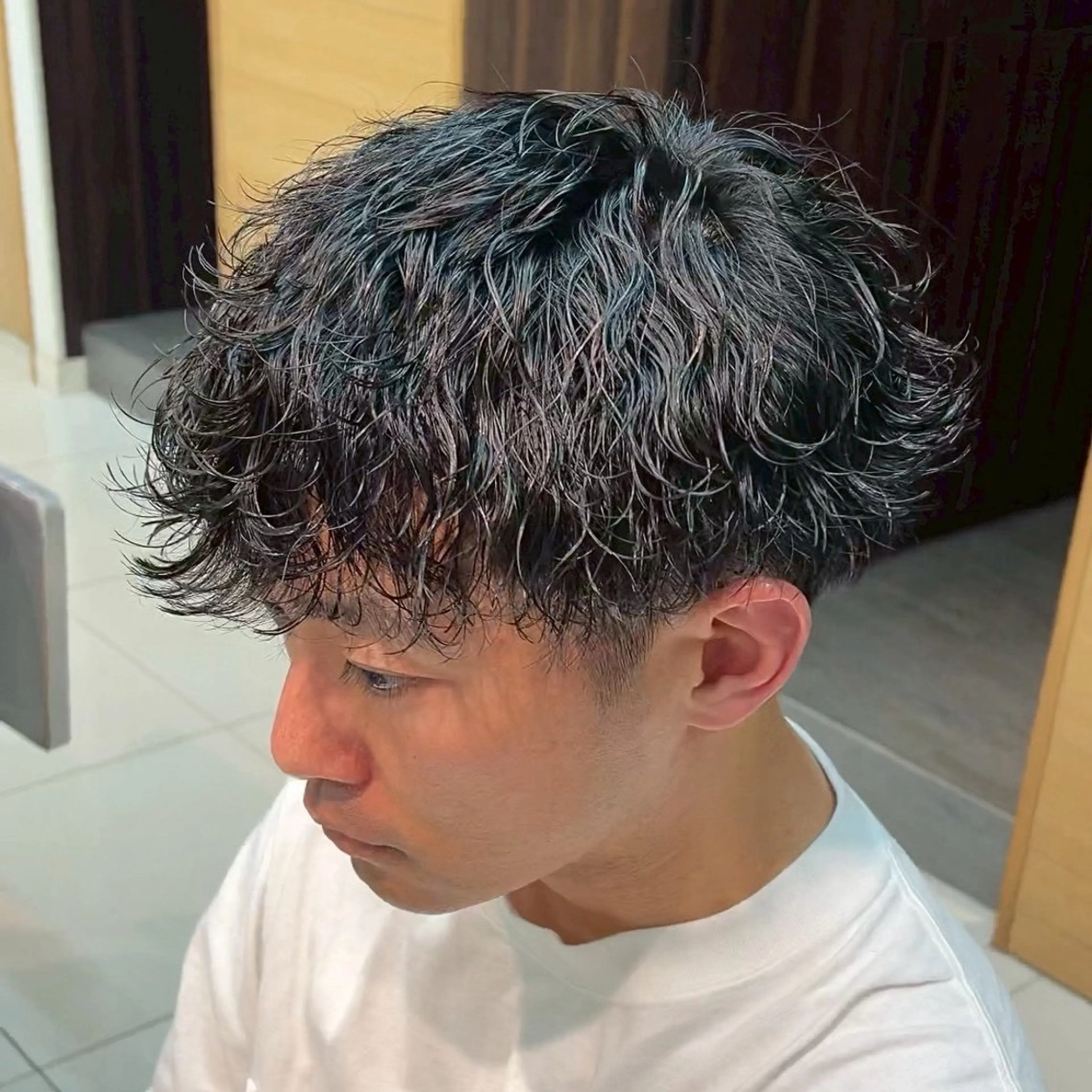 ショート パーマ メンズ パーマ/ハイトーン /吉田眞のヘアスタイル