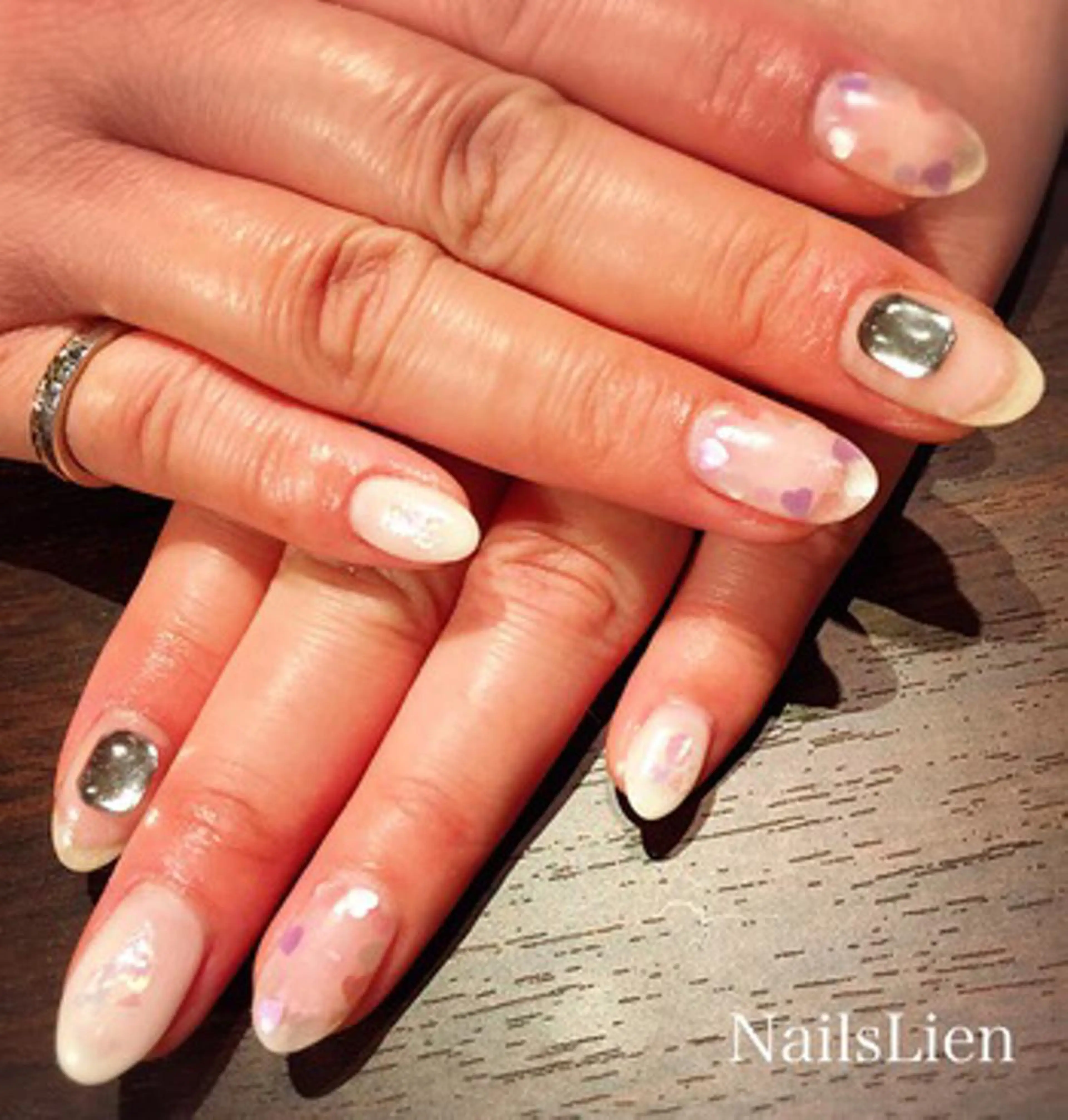 ネイル studio e n / RiNのネイルデザイン