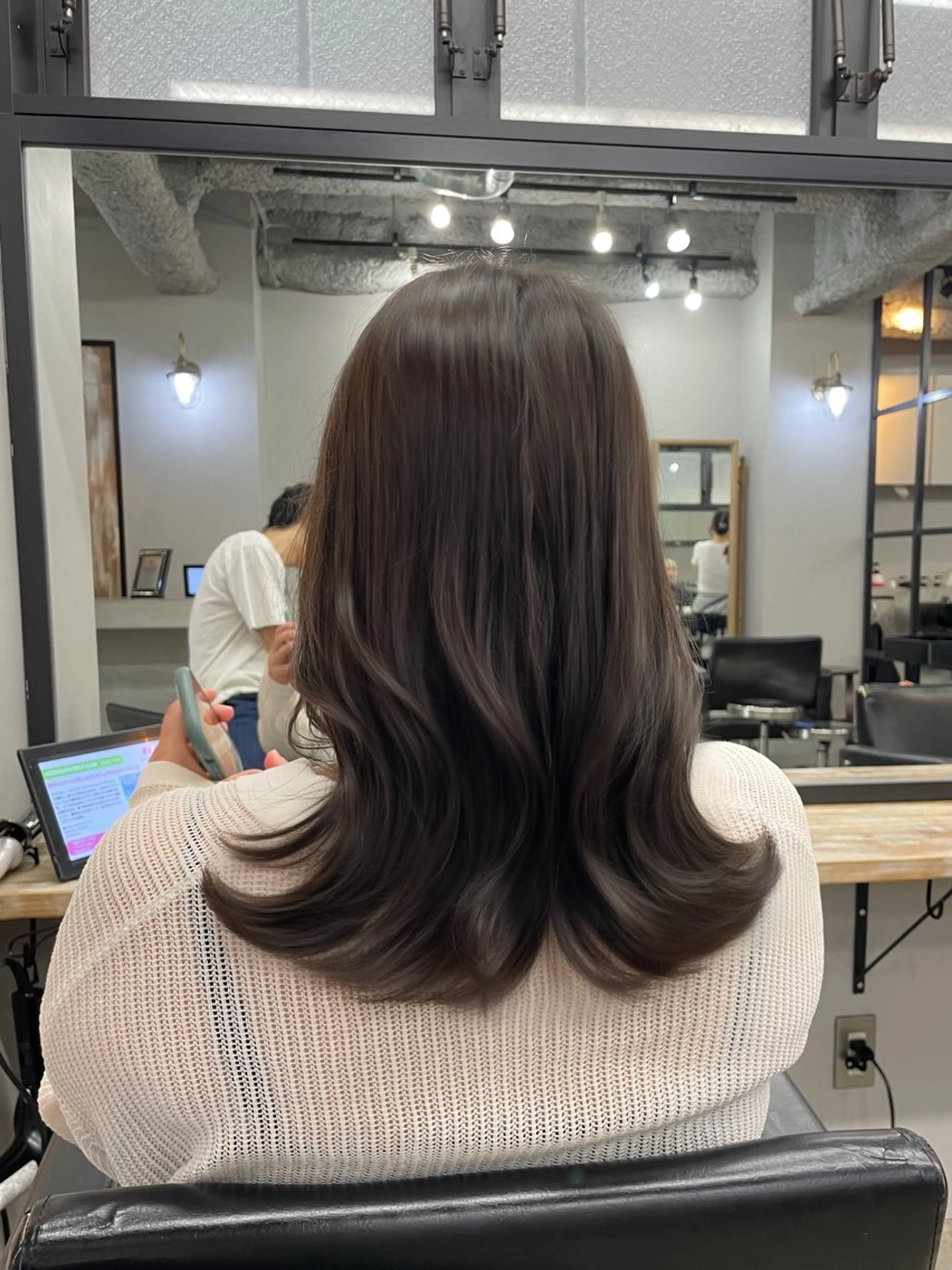 ロング カラー 新宿/韓国ヘア/ 髪質改善ストレートのヘアスタイル