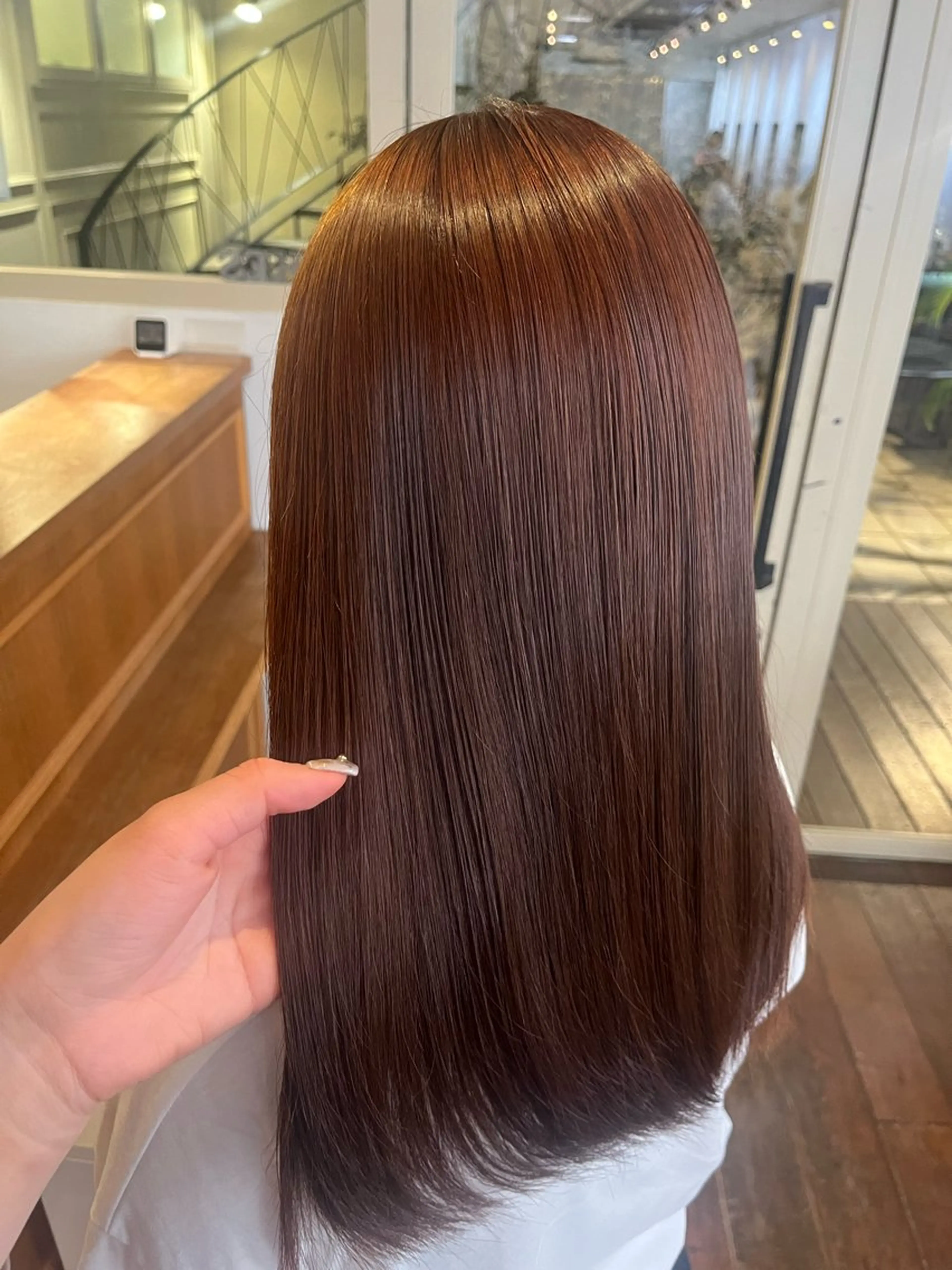 ロング カラー くいた あやなのヘアスタイル