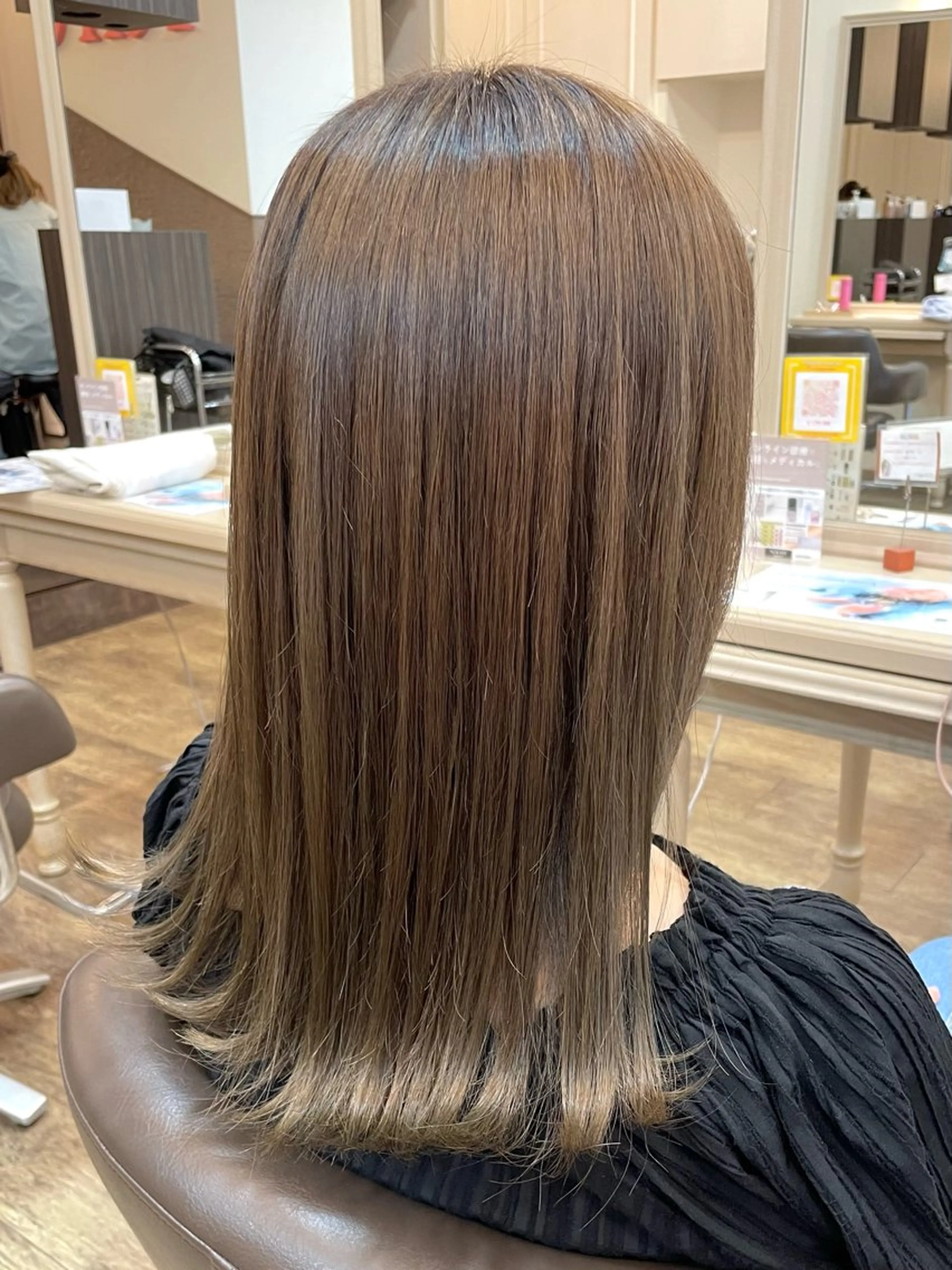 ミディアム カラー アッシュ ベージュカラー ヘアカラー メンズパーマ🌀/ 中村郁未のヘアスタイル