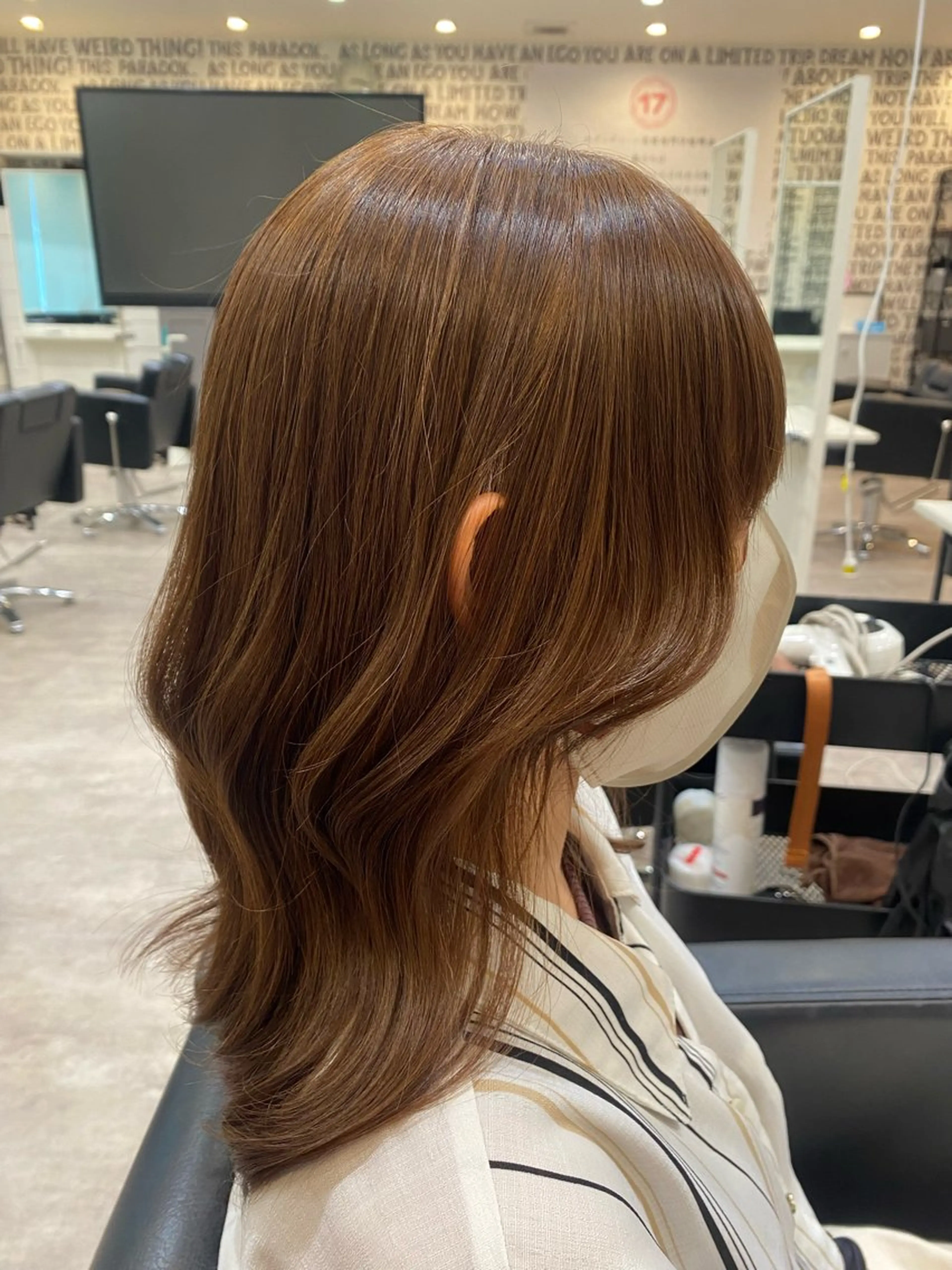 セミロング カラー ブラウンカラー ヘアカラー Forest Hill by Genitore【フォレストヒル バイ ジェントーレ】所属・カラーモデル/ 戸苅法永のヘアスタイル