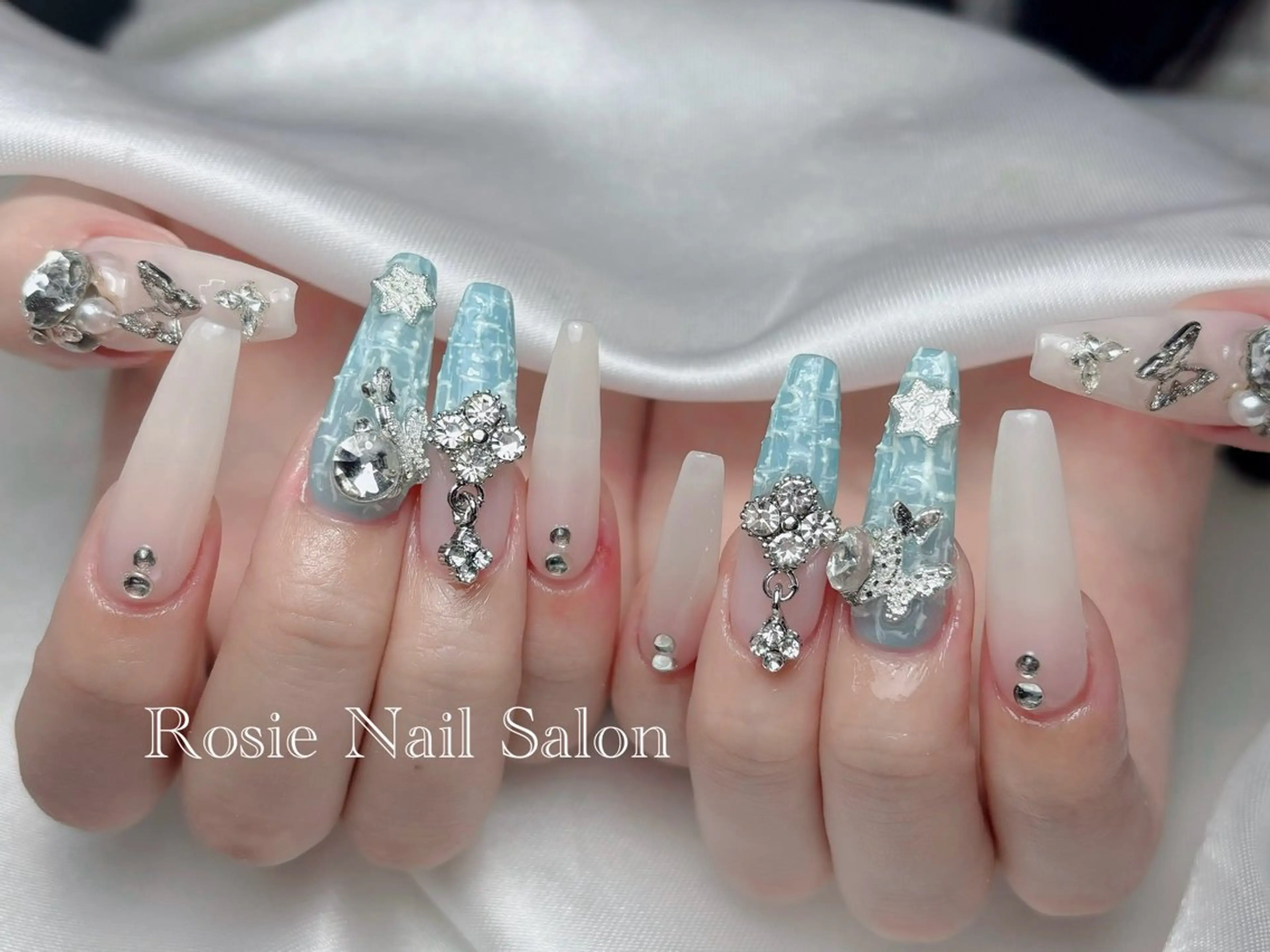 ネイル Rosie Nail サロン南越谷のネイルデザイン
