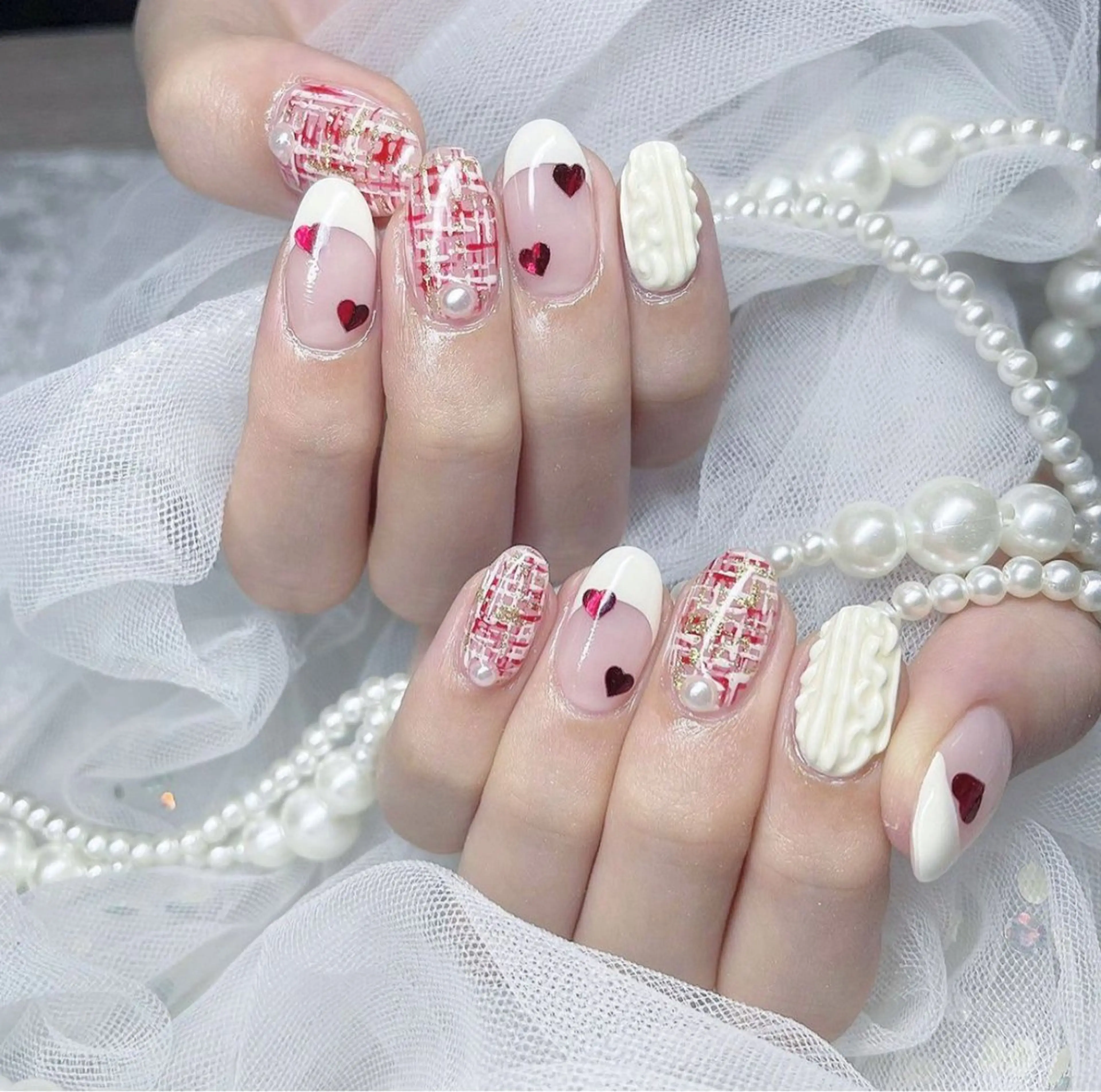 ネイル ツイードネイル ハンドネイル Minami 🍓のネイルデザイン