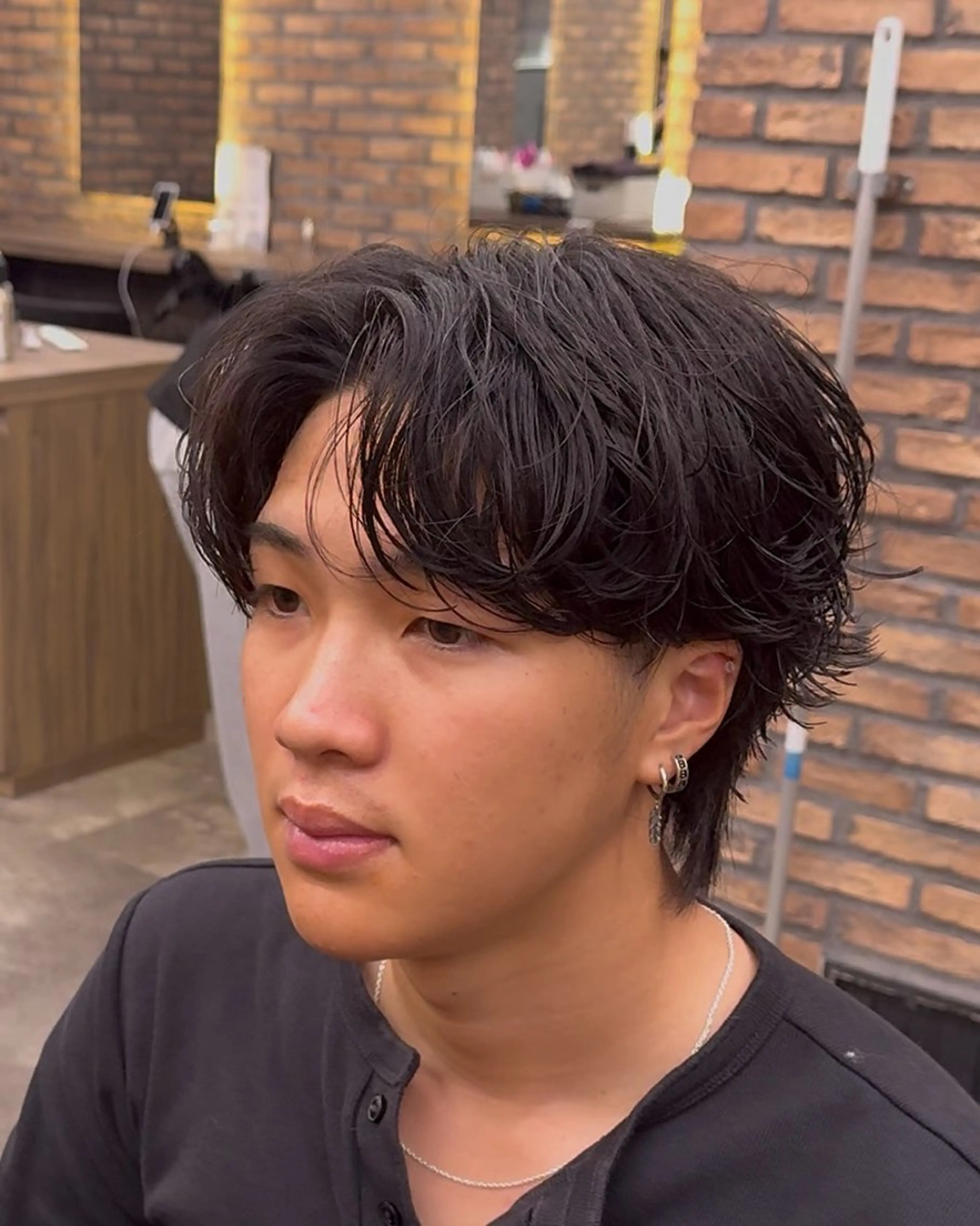 パーマ メンズ カット パーマ シャドウ/フェザー 朝崎倭斗のヘアスタイル