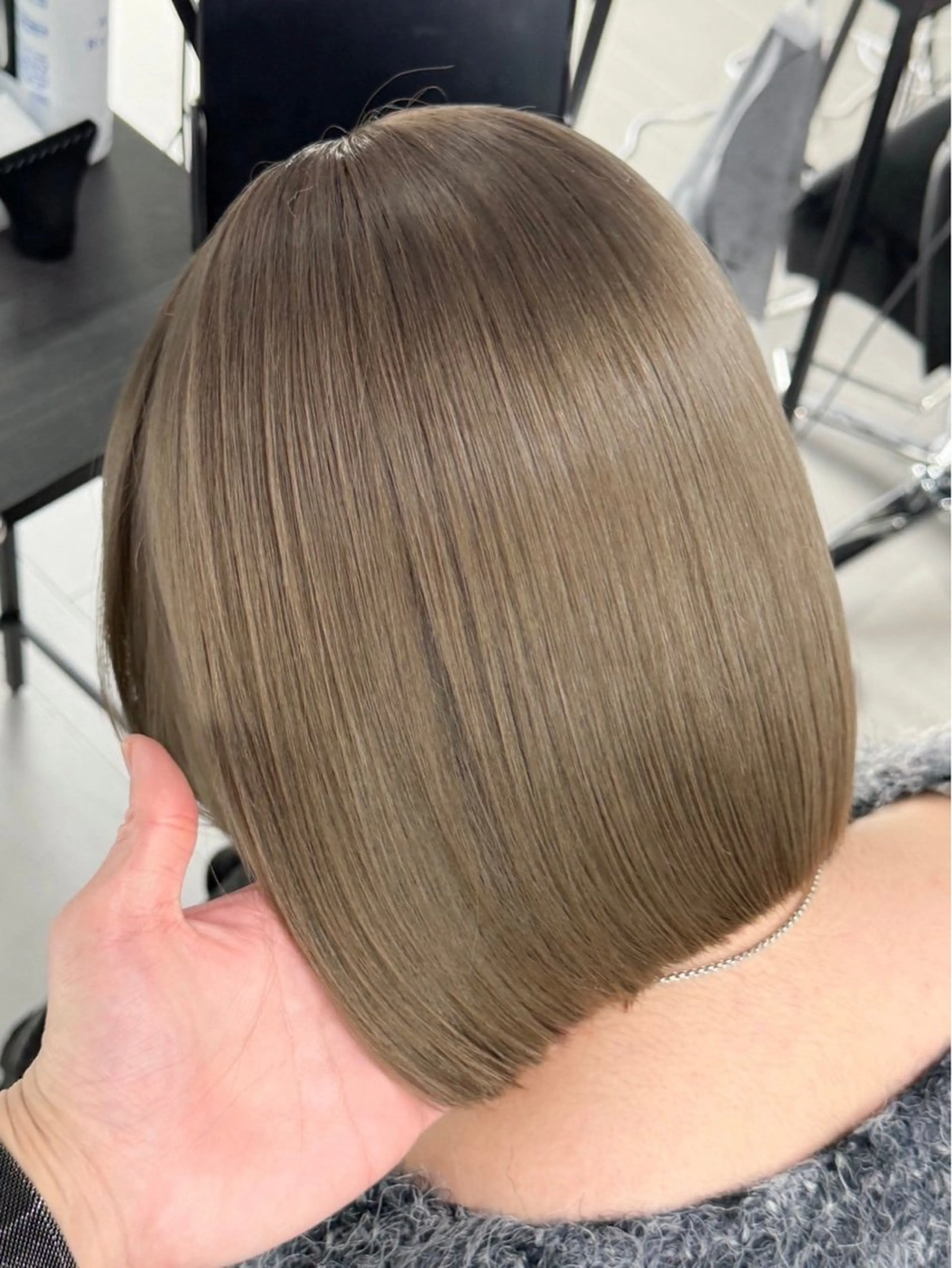 ミディアム カラー ヘアカラー トリートメント 俊 介のヘアスタイル
