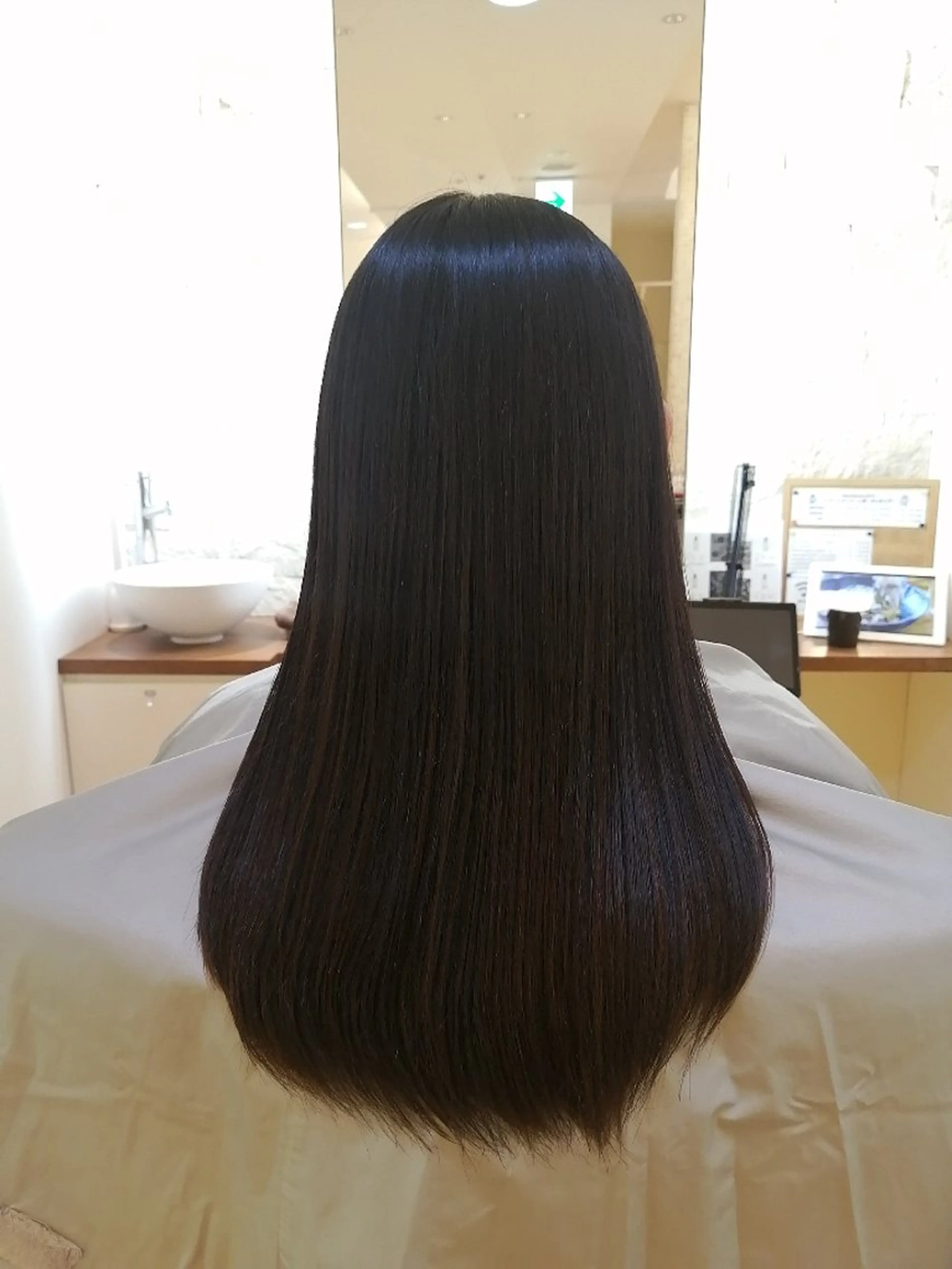 ロング 鈴木 さやかのヘアスタイル